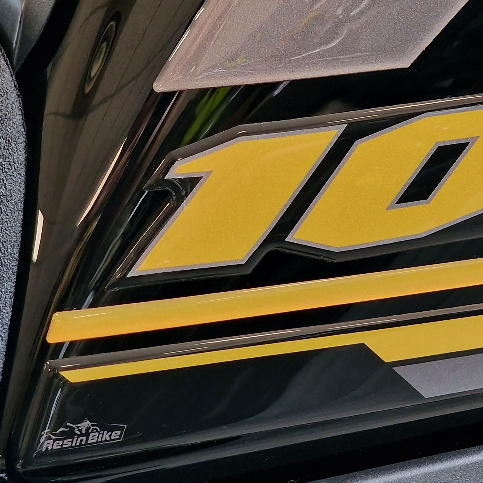 Resin Bike 3D Motorcycle Stickers - Tank Sides | Suzuki V-Strom 1050 / 1050XT 2020>2023 RB-1000466800007 - Pyramid Motorcycle Accessories
