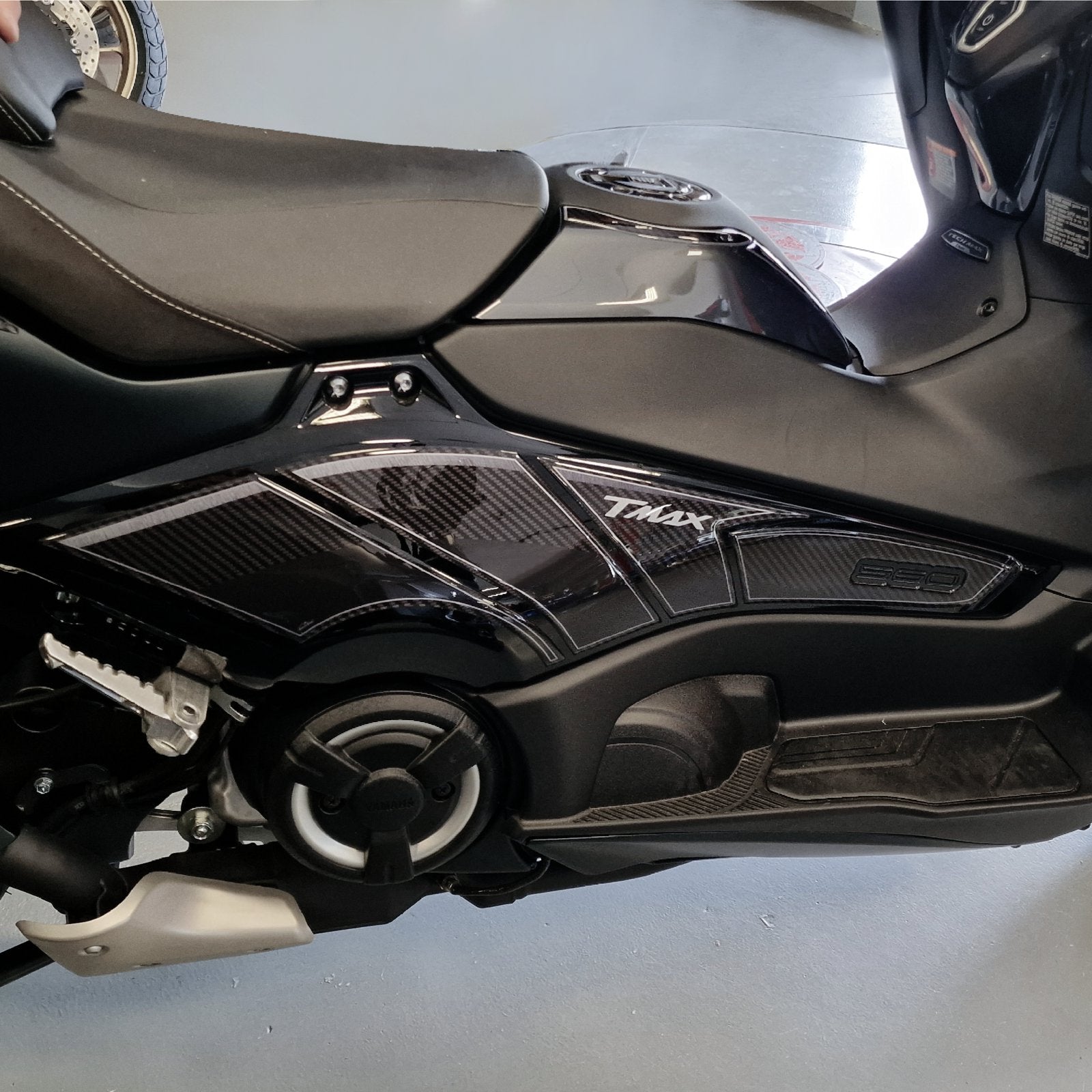 Resin Bike 3D Motorcycle Stickers - Tank Sides | Yamaha TMAX 560 2022>2024 RB-1000469600000 - Pyramid Motorcycle Accessories