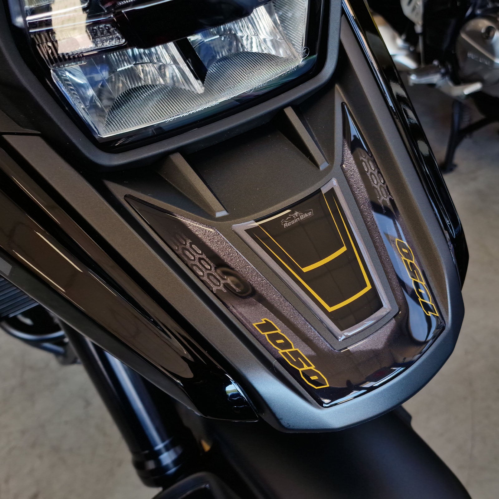 Resin Bike 3D Motorcycle Stickers - Full Kit | Suzuki V-Strom 1050 / 1050XT 2020>2023 - Pyramid Motorcycle Accessories