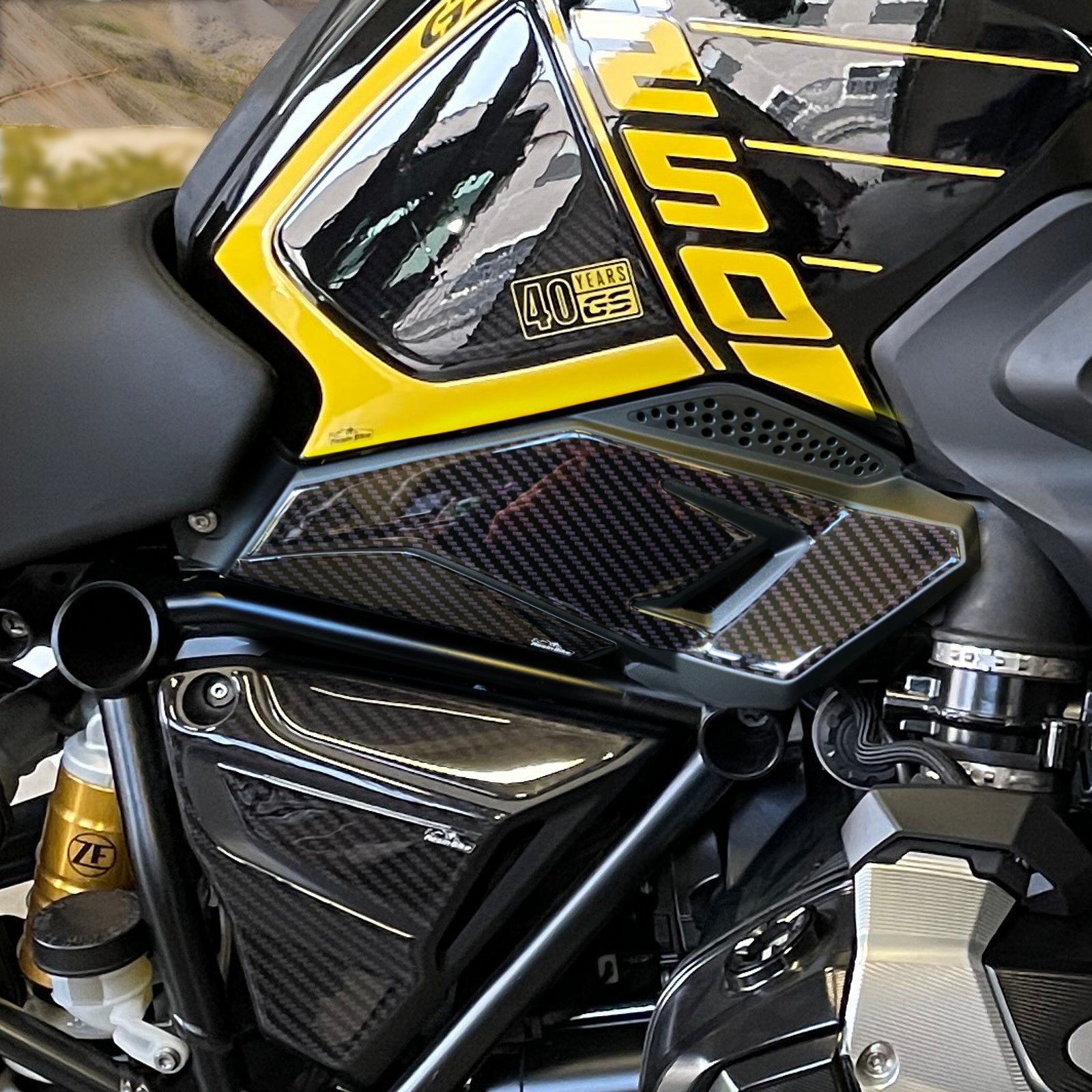 Resin Bike 3D Motorcycle Stickers - Tank Kit | BMW R 1250 GS 2021>Current RB-1000478900009 - Pyramid Motorcycle Accessories