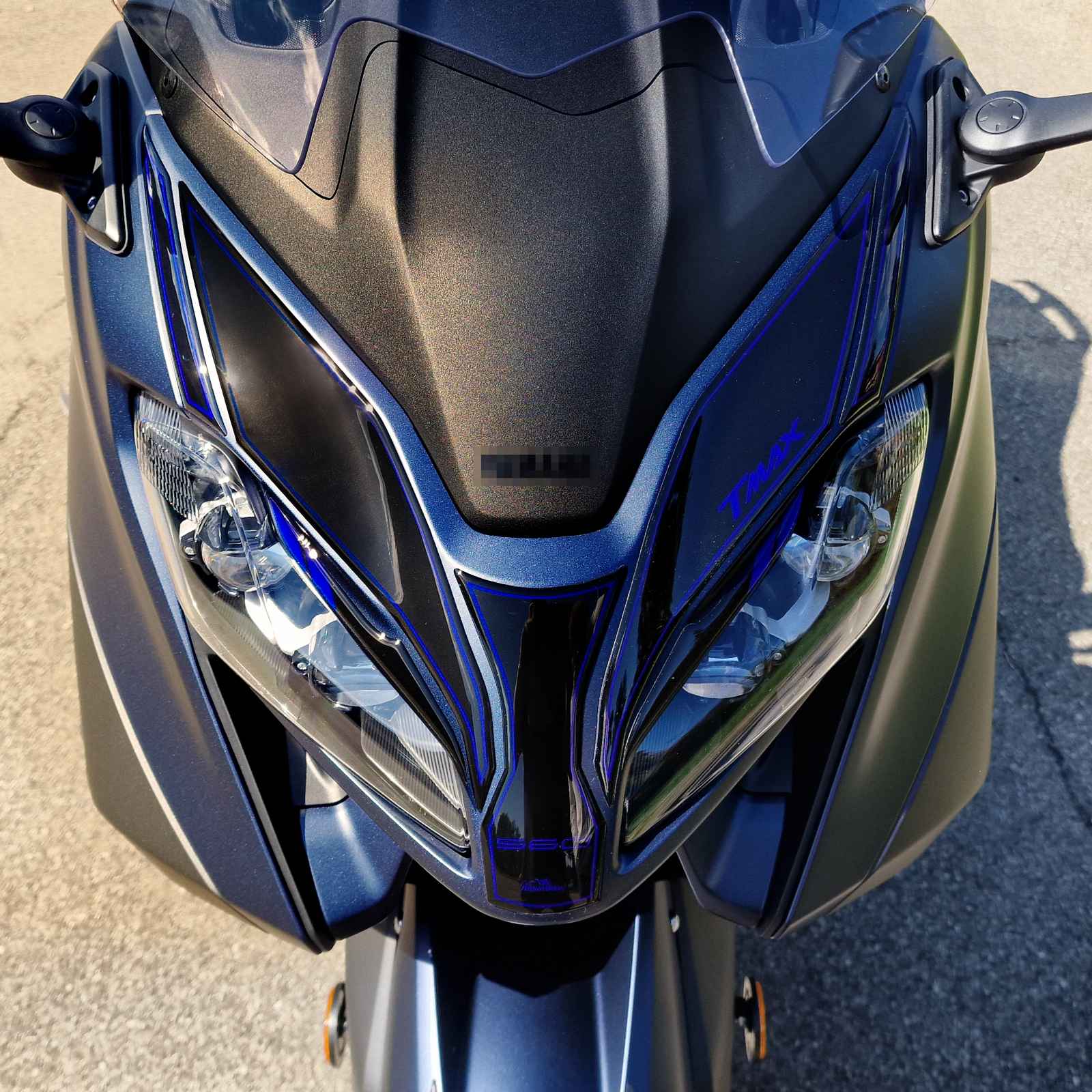 Resin Bike 3D Motorcycle Stickers - Frontal Area | Yamaha TMAX 560 2022>2024 RB-1000480800007 - Pyramid Motorcycle Accessories