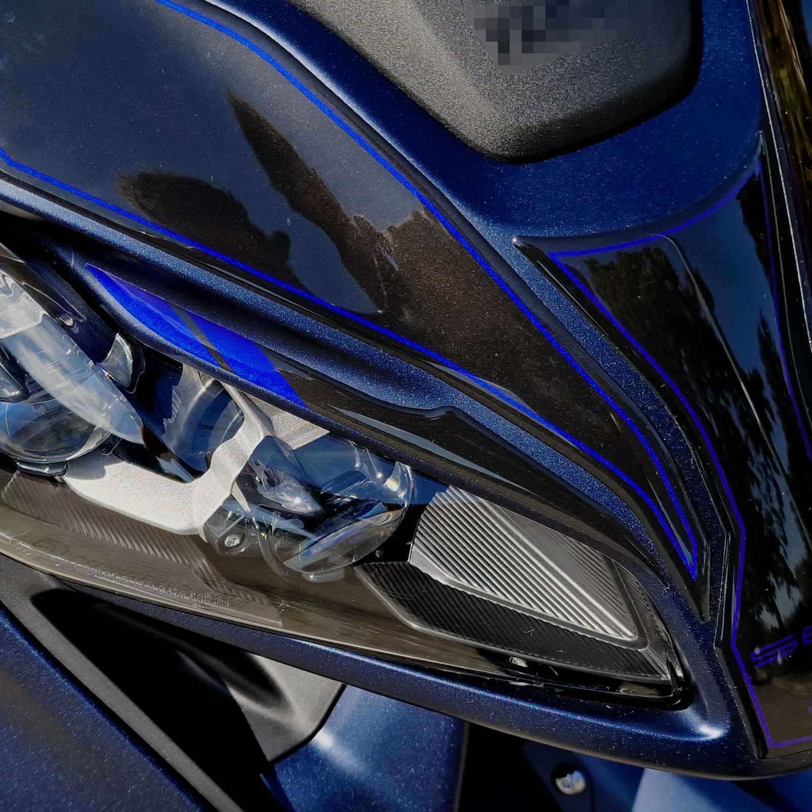 Resin Bike 3D Motorcycle Stickers - Frontal Area | Yamaha TMAX 560 2022>2024 RB-1000480800007 - Pyramid Motorcycle Accessories