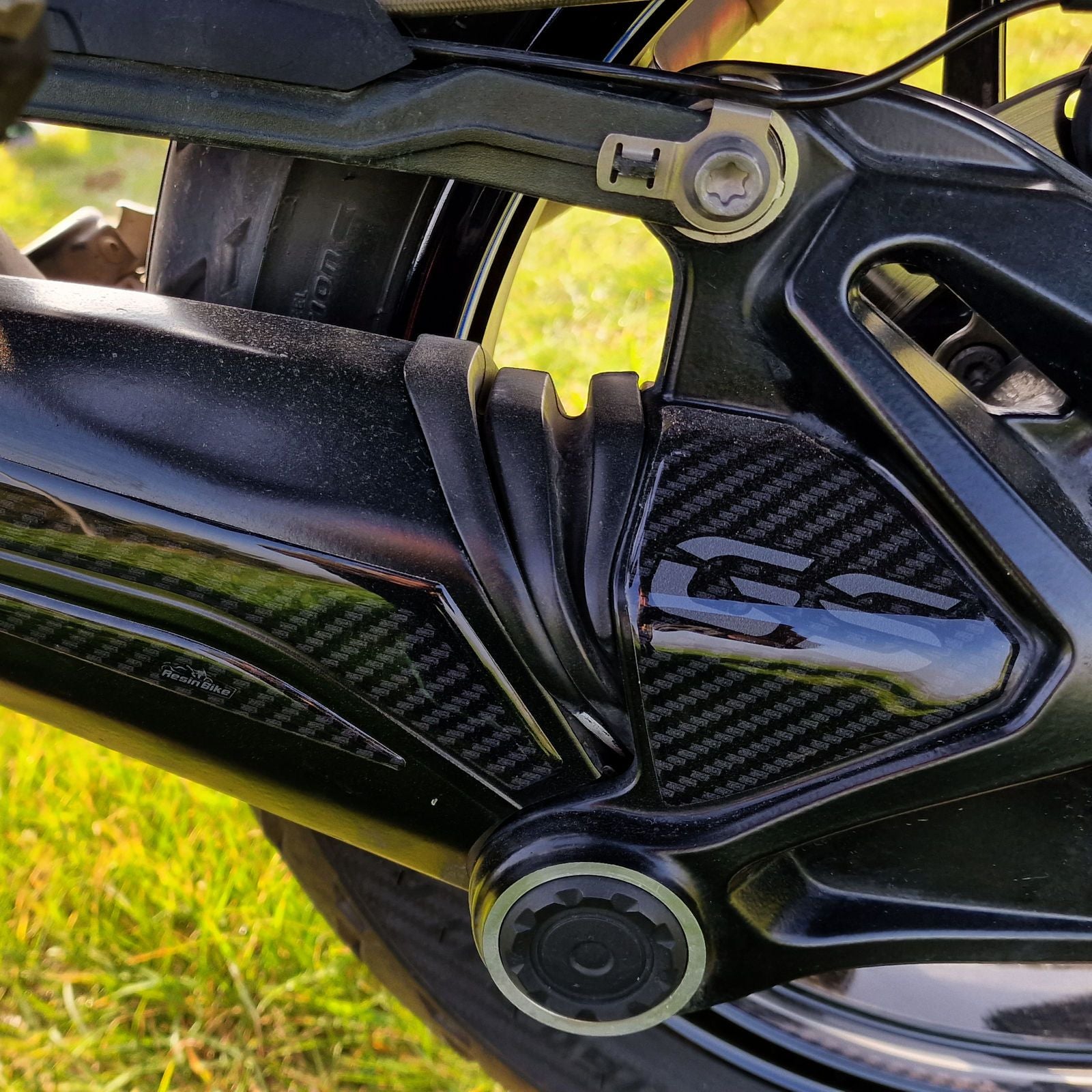 Resin Bike 3D Motorcycle Stickers - Forks | BMW R 1250 GS/GSA 2021>2024 - Pyramid Motorcycle Accessories