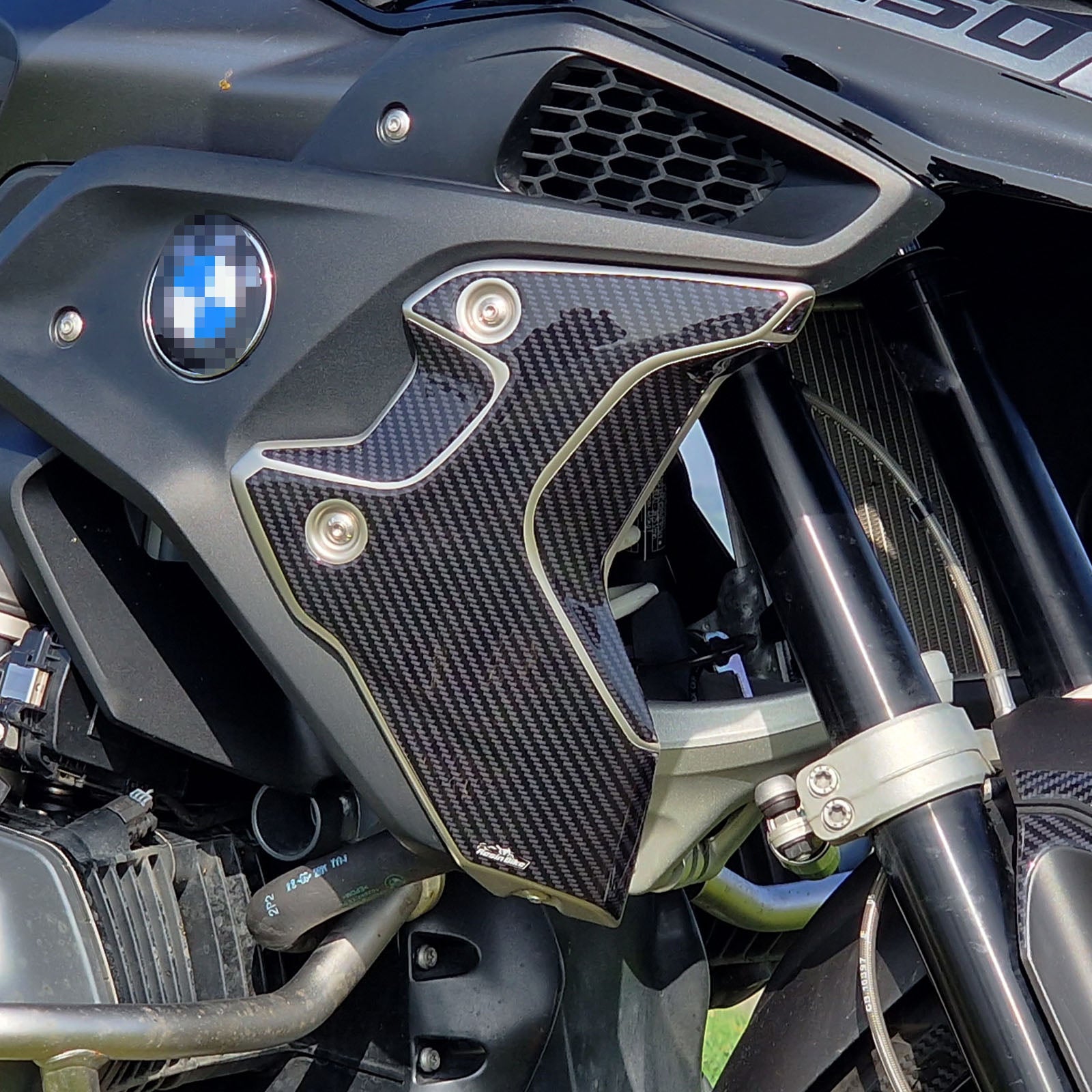 Resin Bike 3D Motorcycle Stickers - Beak | BMW R 1250 GS 2021>2024 - Pyramid Motorcycle Accessories