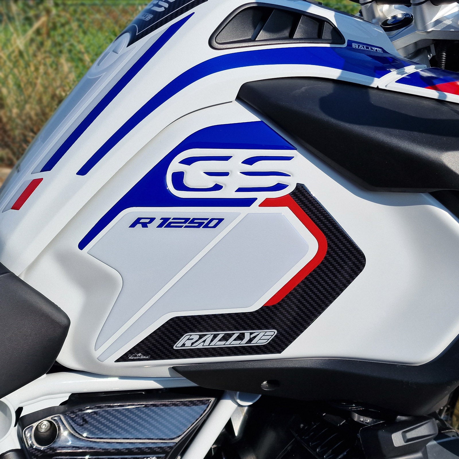 Resin Bike 3D Motorcycle Stickers - Basic Tank Kit | BMW R 1250 GS Adventure 2021>2024 - Pyramid Motorcycle Accessories