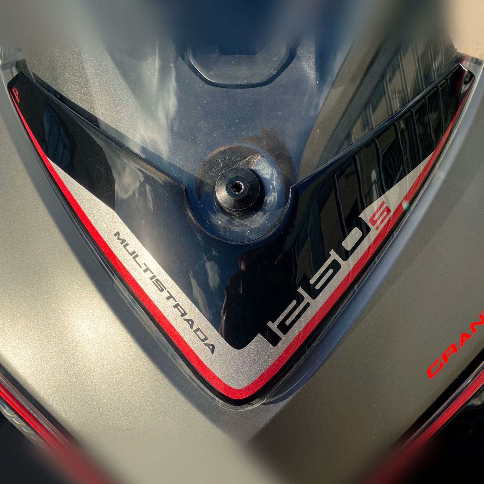 Resin Bike 3D Motorcycle Stickers - Windshield | Ducati Multistrada 1260 S 2018>2020 - Pyramid Motorcycle Accessories