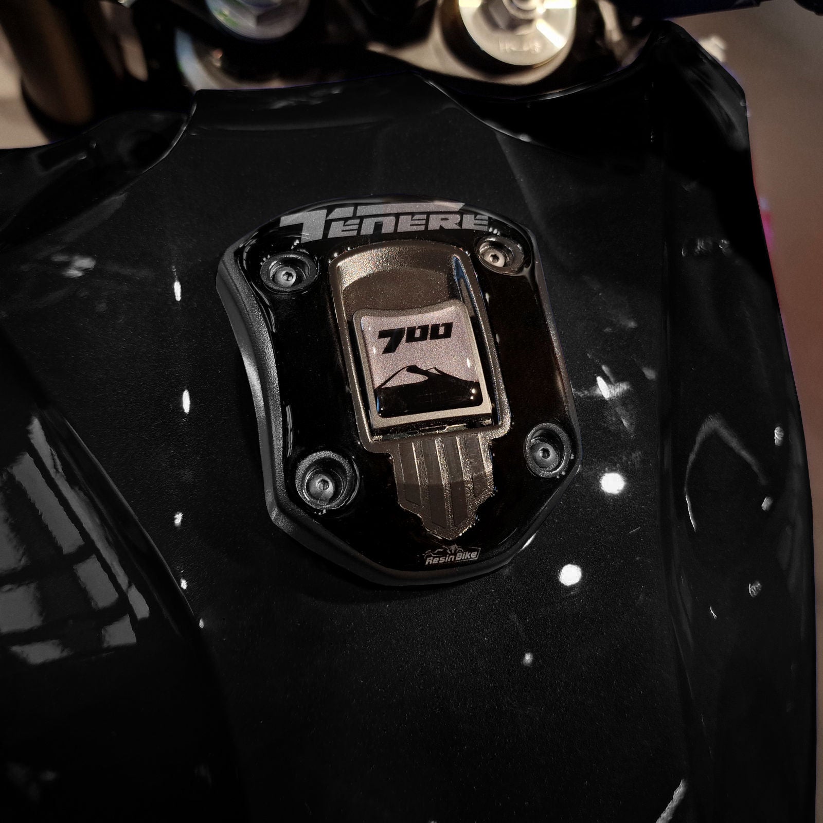 Resin Bike 3D Motorcycle Stickers - Fuel Cap | Yamaha Tenere 700 2023>2024 - Pyramid Motorcycle Accessories