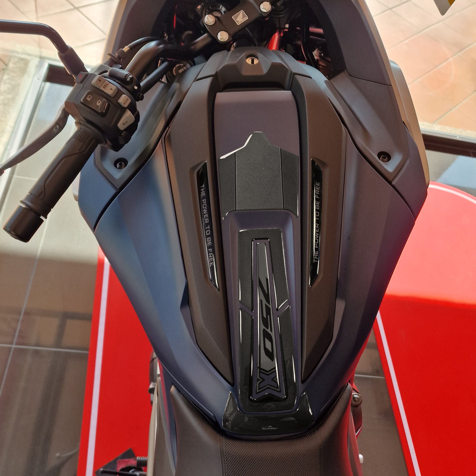 Resin Bike 3D Motorcycle Stickers - Tank Pad | Honda NC 750 X 2021>2025 - Pyramid Motorcycle Accessories