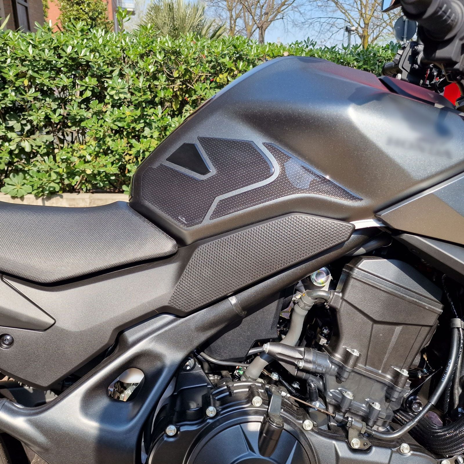 Resin Bike 3D Motorcycle Stickers - Tank Sides | Honda CB750 Hornet 2023>2025 - Pyramid Motorcycle Accessories