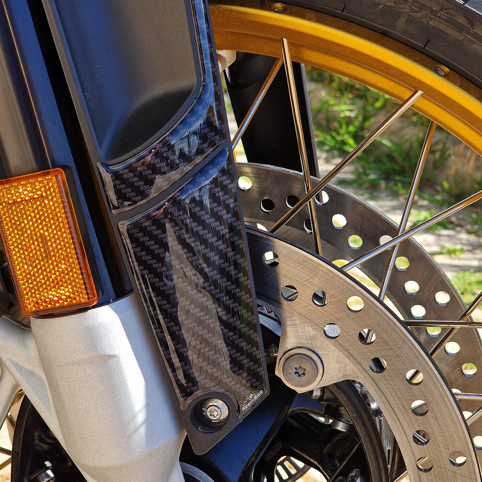 Resin Bike 3D Motorcycle Stickers - Front Fender | BMW R 1250 GS 2021>2024 - Pyramid Motorcycle Accessories