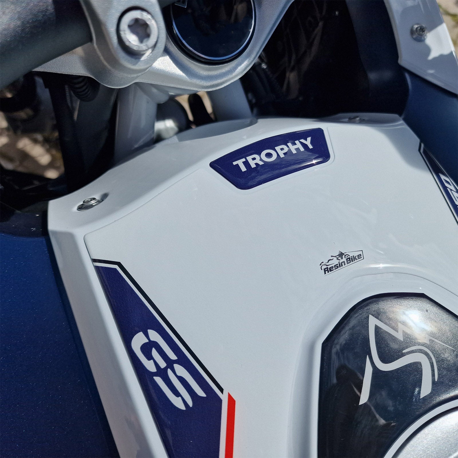 Resin Bike 3D Motorcycle Stickers - Tank Pad | BMW R 1250 GS 2021>2024 RB-1000667600000 - Pyramid Motorcycle Accessories
