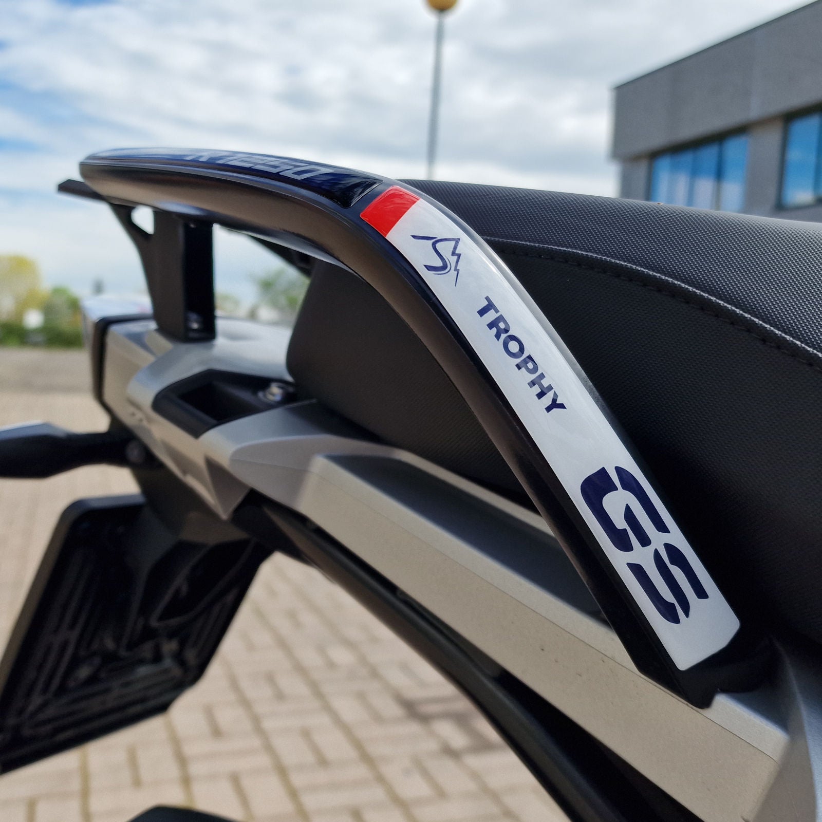 Resin Bike 3D Motorcycle Stickers - Passenger Handles | BMW R 1250 GS 2021>2024 - Pyramid Motorcycle Accessories