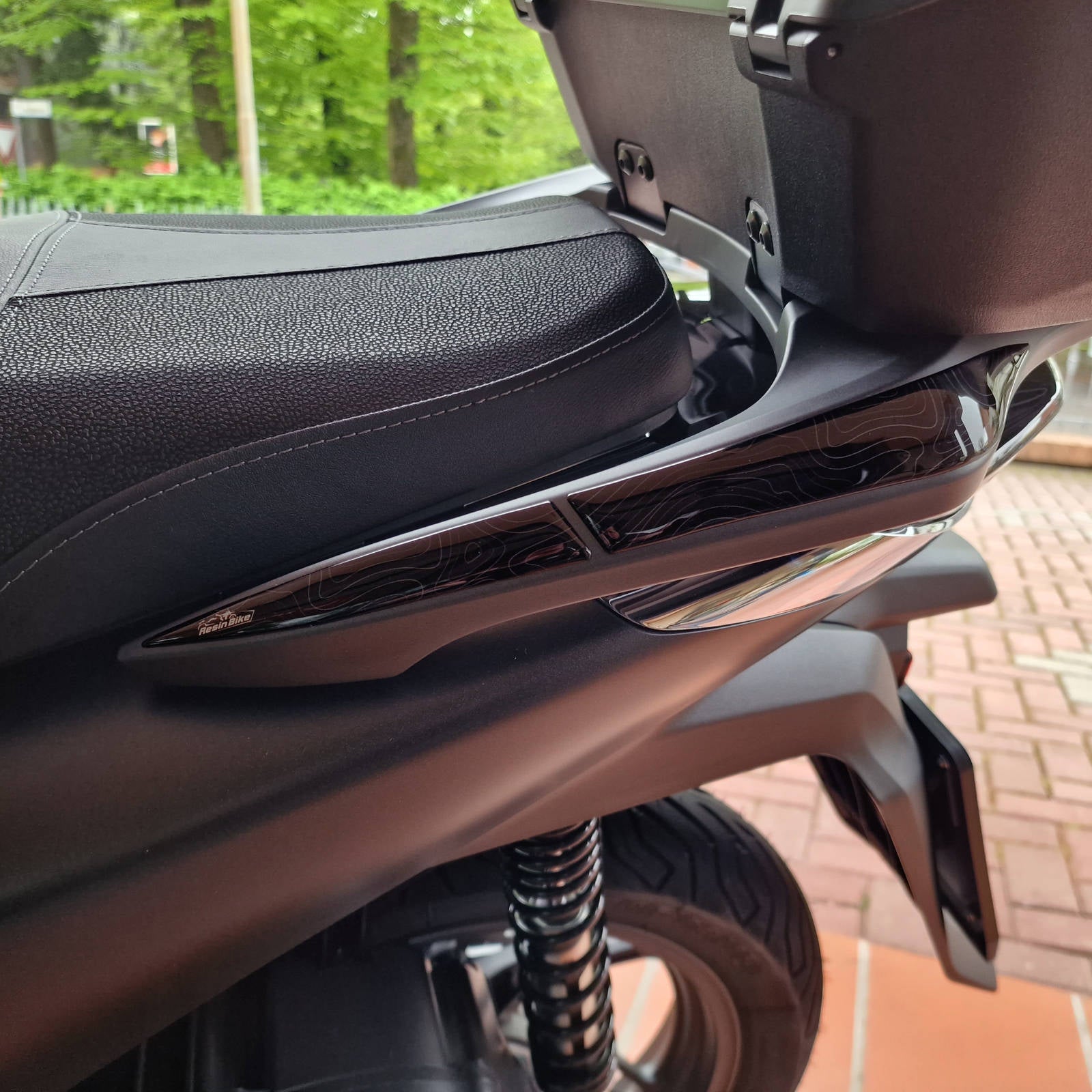 Resin Bike 3D Motorcycle Stickers - Passenger Handles | Honda SH 125i / SH 150i 2020>2026 - Pyramid Motorcycle Accessories
