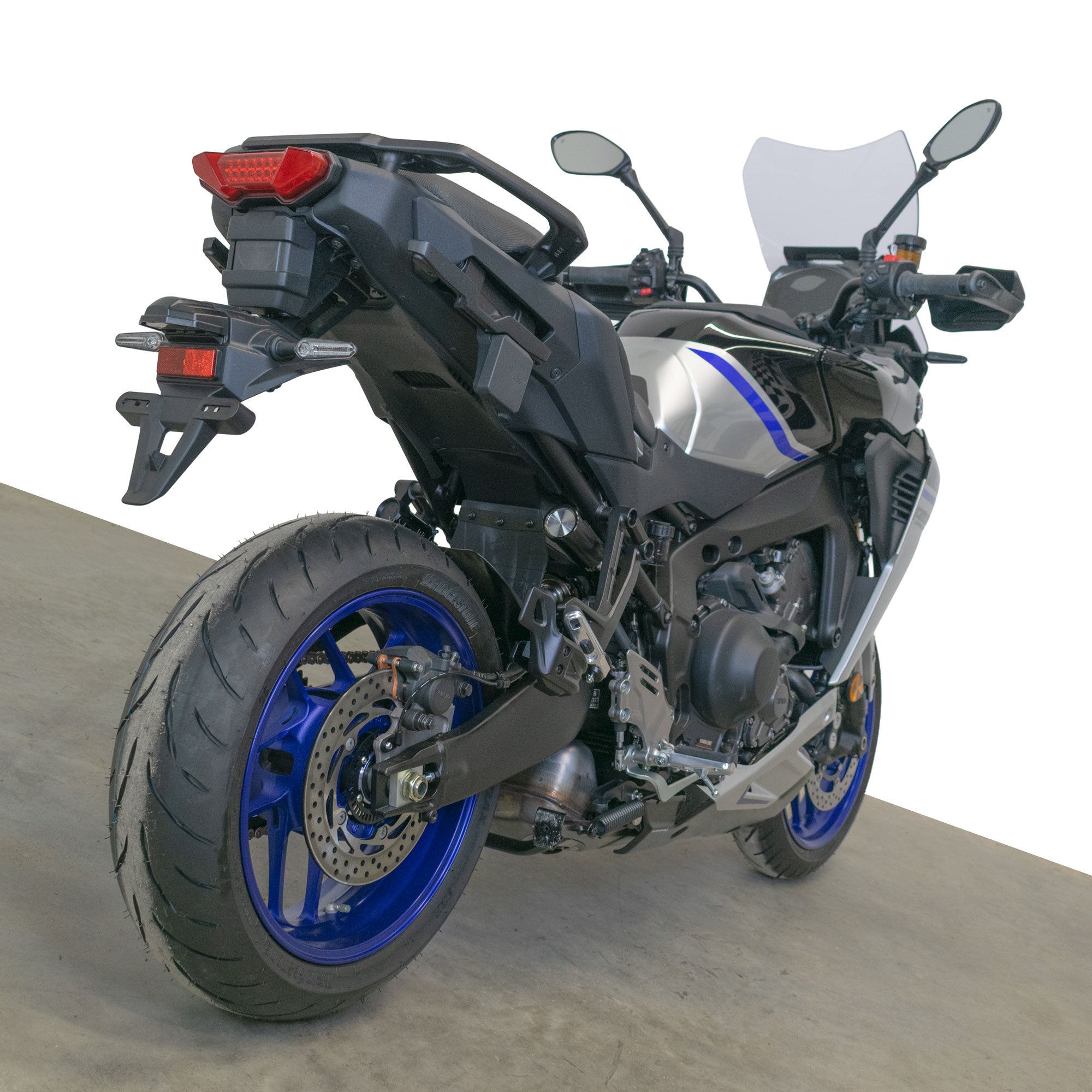 Pyramid Shock Shield | Black | Yamaha MT-09 2024>Current - Pyramid Motorcycle Accessories