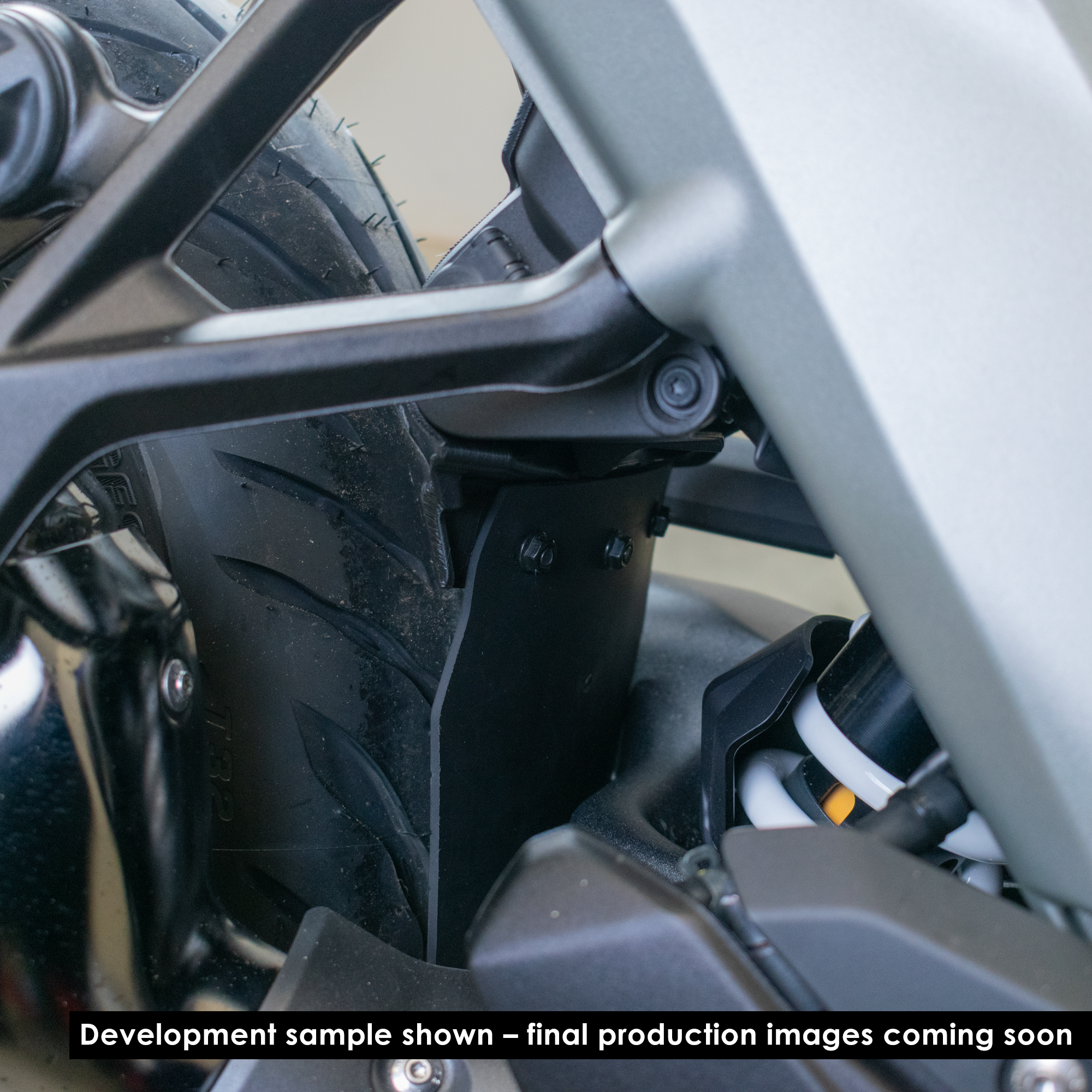 Pyramid Shock Shield | Black | BMW R 1300 R 2025>Current - Pyramid Motorcycle Accessories