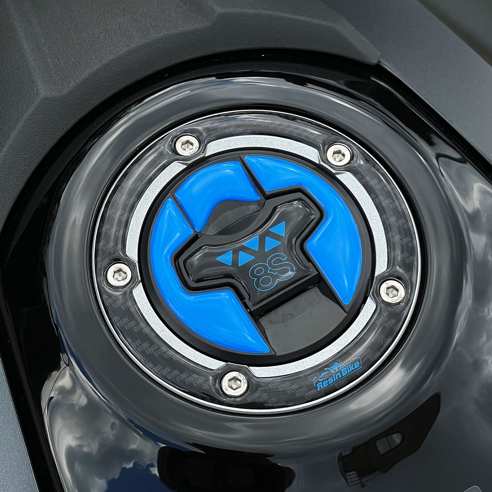 Resin Bike 3D Motorcycle Stickers - Tank Kit | Suzuki GSX-8S 2023>2025 - Pyramid Motorcycle Accessories