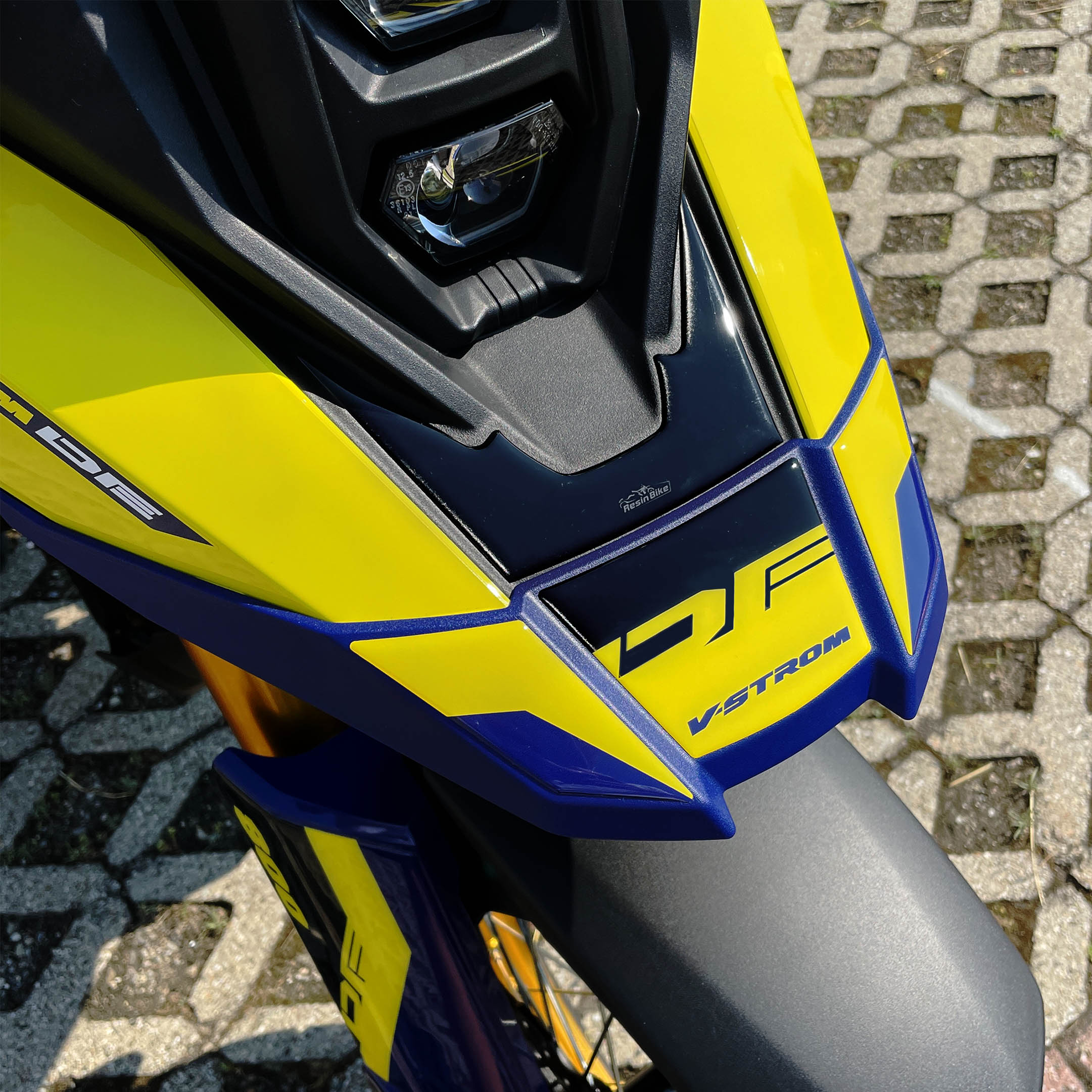 Resin Bike 3D Motorcycle Stickers - Beak | Suzuki V-Strom 800DE 2023>2025 - Pyramid Motorcycle Accessories