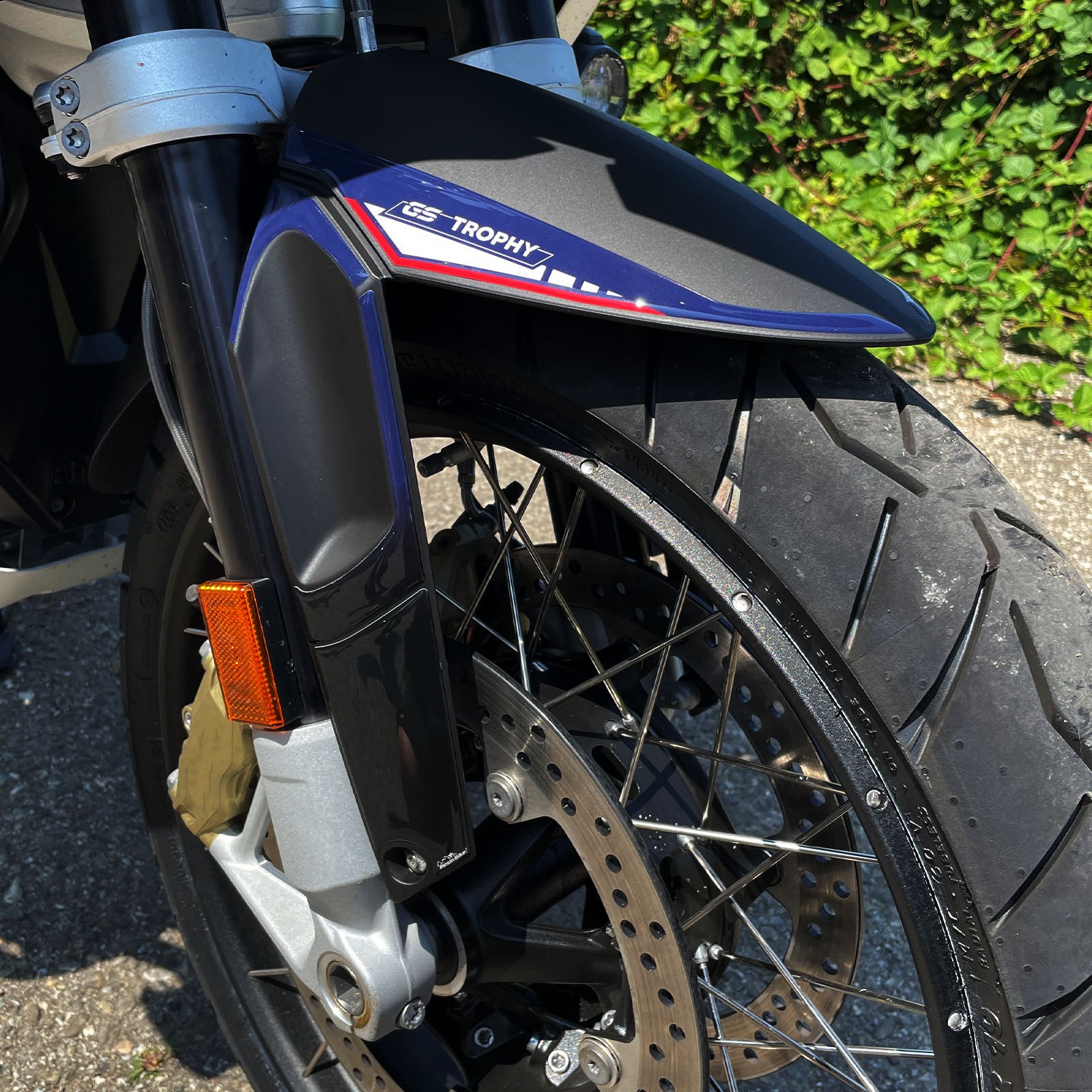 Resin Bike 3D Motorcycle Stickers - Front Fender | BMW R 1250 GS/GSA 2021>2024 - Pyramid Motorcycle Accessories