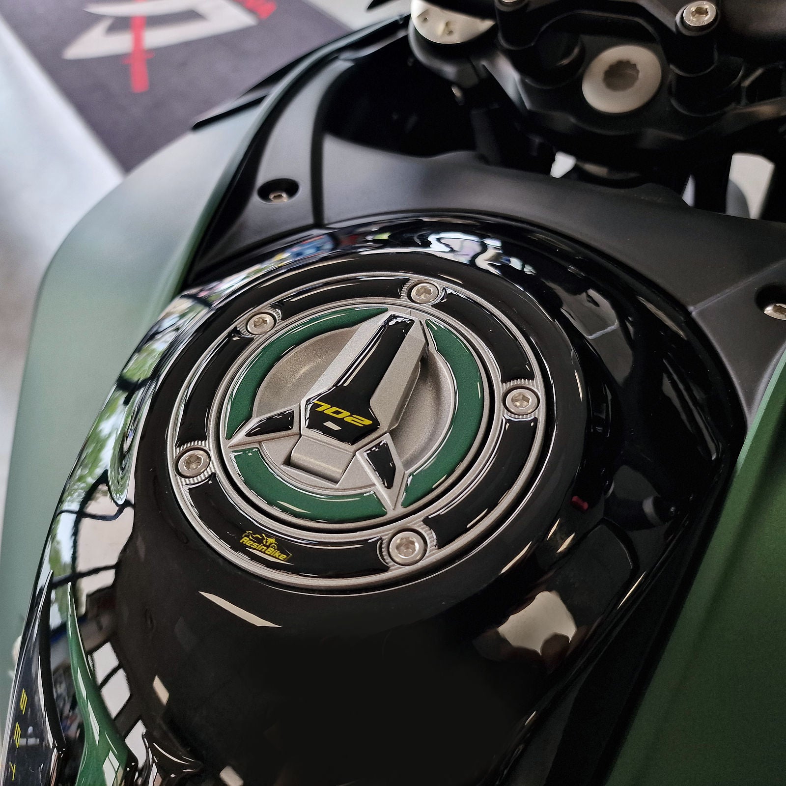 Resin Bike 3D Motorcycle Stickers - Fuel Cap | Benelli TRK 702/702X 2023>2025 - Pyramid Motorcycle Accessories