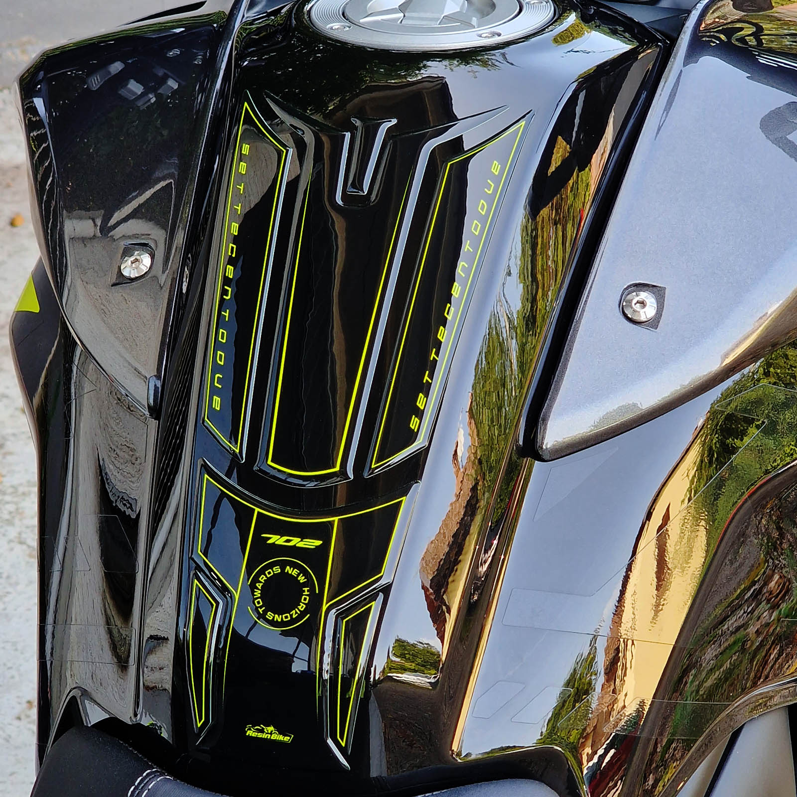 Resin Bike 3D Motorcycle Stickers - Tank Pad | Benelli TRK 702/702X 2023>2025 - Pyramid Motorcycle Accessories