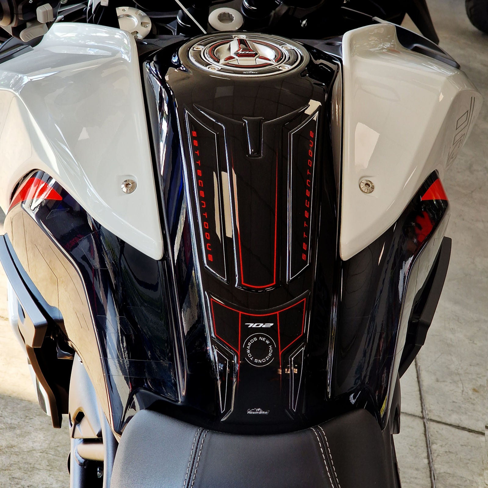 Resin Bike 3D Motorcycle Stickers - Tank Pad | Benelli TRK 702 / 702 X 2023>2026 RB-1000682900000 - Pyramid Motorcycle Accessories