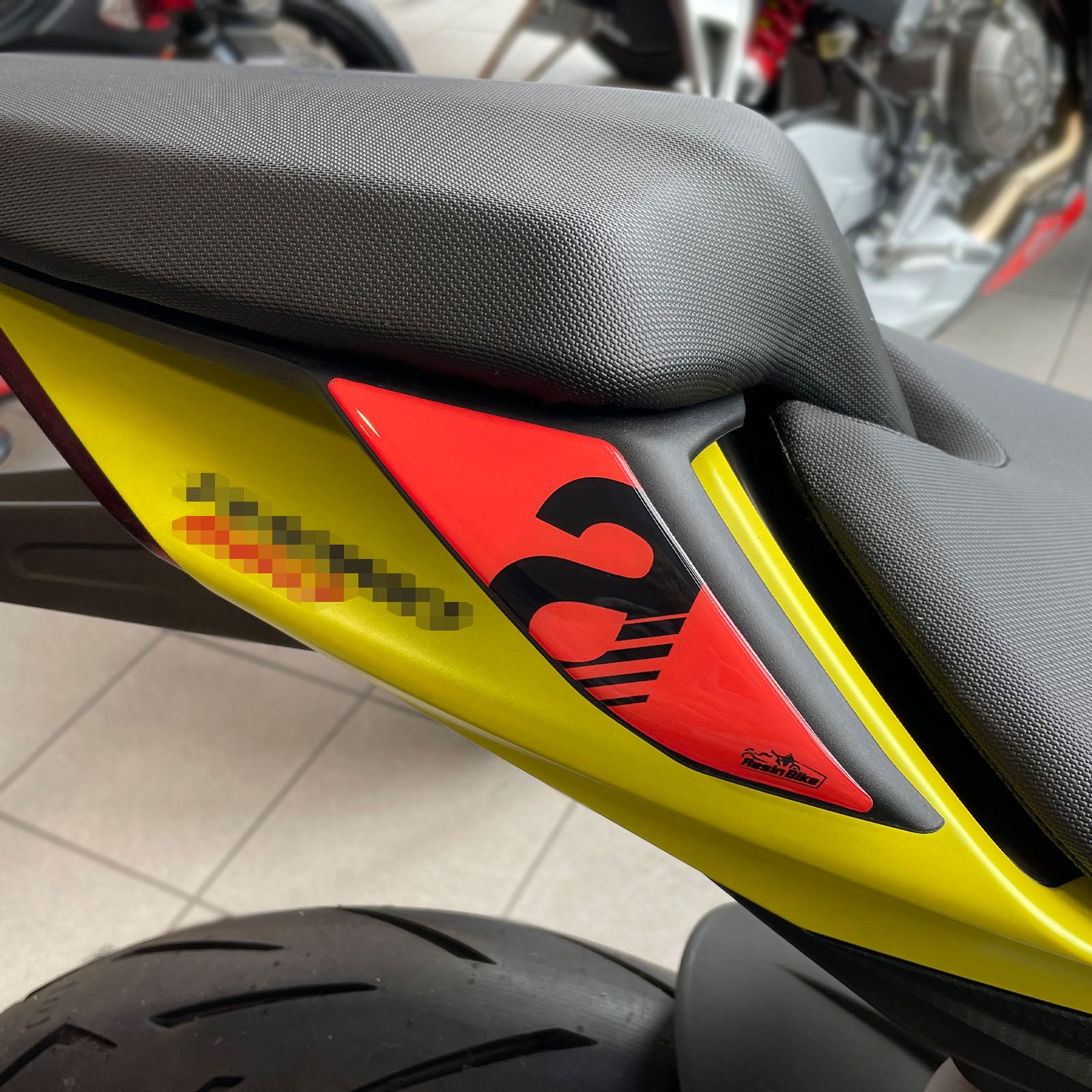Resin Bike 3D Motorcycle Stickers - Passenger Handles | Aprilia RS/Tuono 660 2020>2026 - Pyramid Motorcycle Accessories