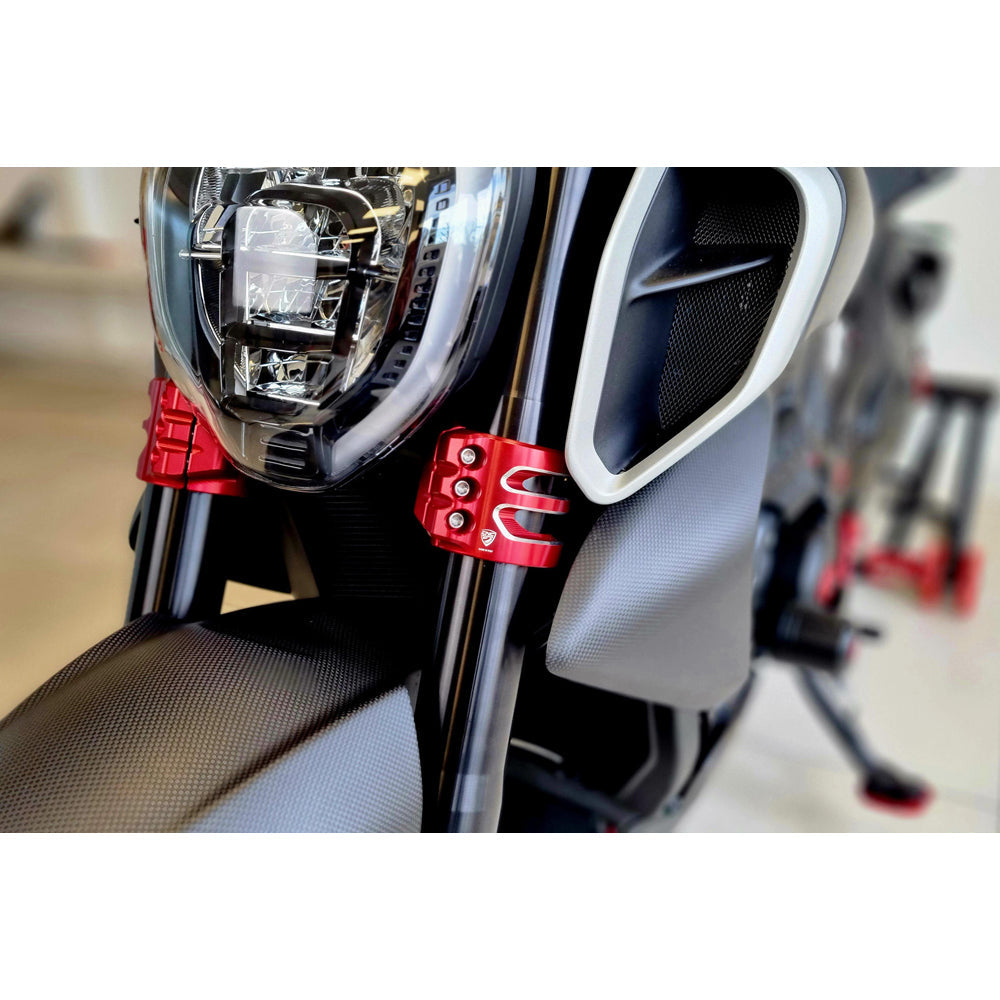 CNC Racing Triple Clamps Bottom Yoke for Ducati Diavel V4 - Shop name