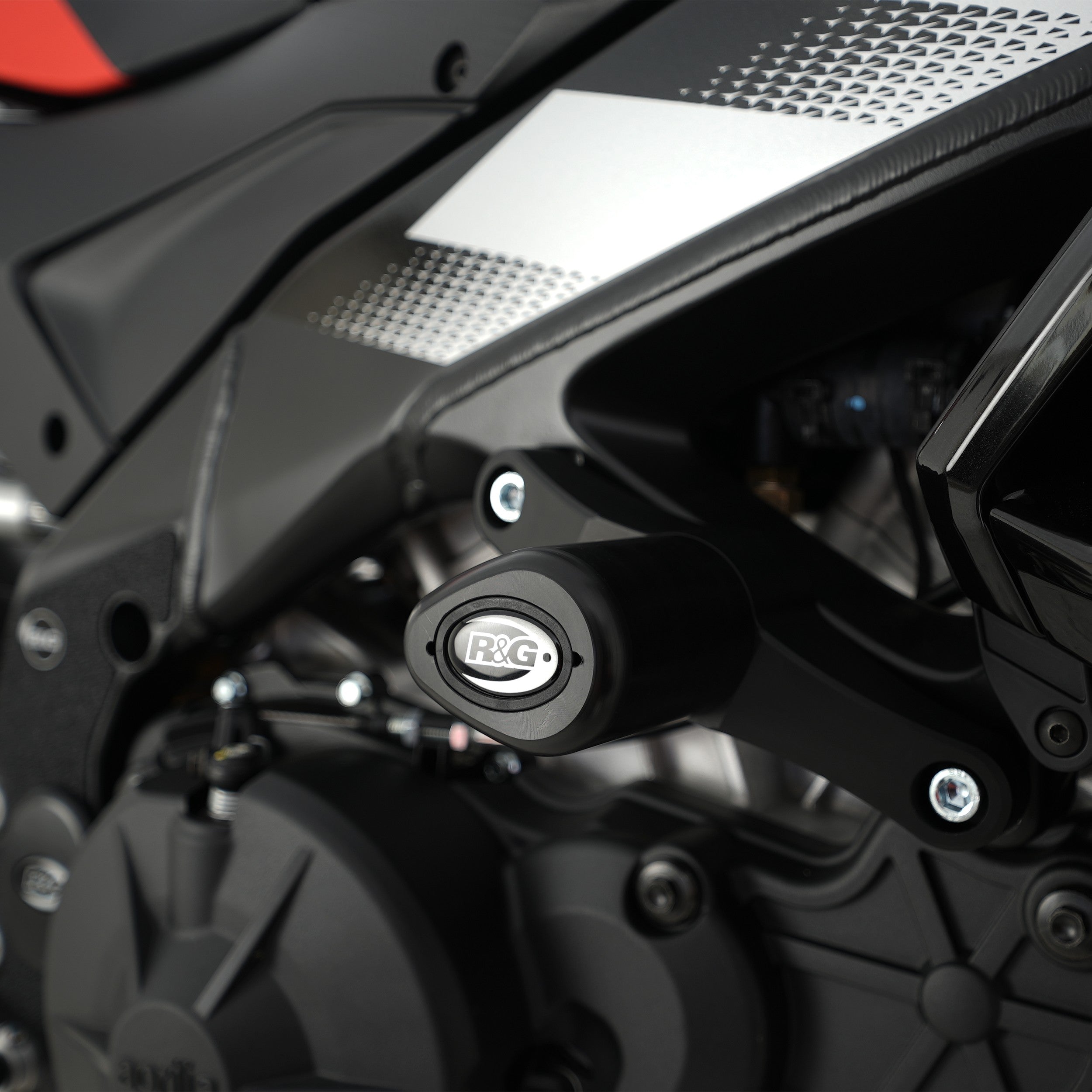 R&G Crash Protectors | White | Aprilia RSV4 '09- '24, Tuono V4 '11-'20, RSV4 1100 Factory '19-'20, Tuono V4 1100 (Factory) '15-