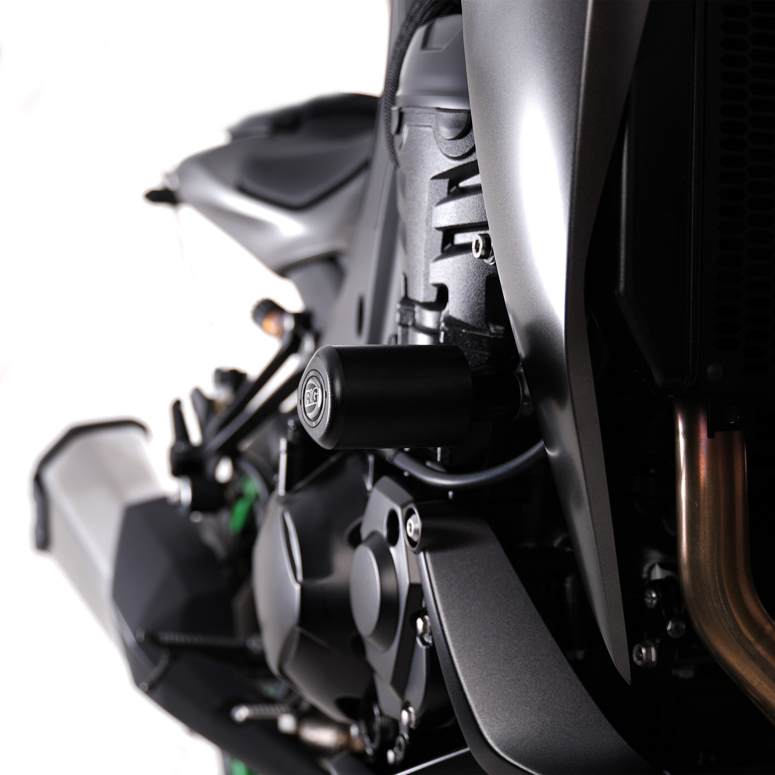 R&G Crash Protectors | Black | Kawasaki Ninja 1100 SX SE 2025>Current & Kawasaki Ninja 1000 SX 2020>2024 & Kawasaki Z 1000 SX 2017>2019 & Kawasaki Ninja 1100 SX 2025>Current - Pyramid Motorcycle Accessories