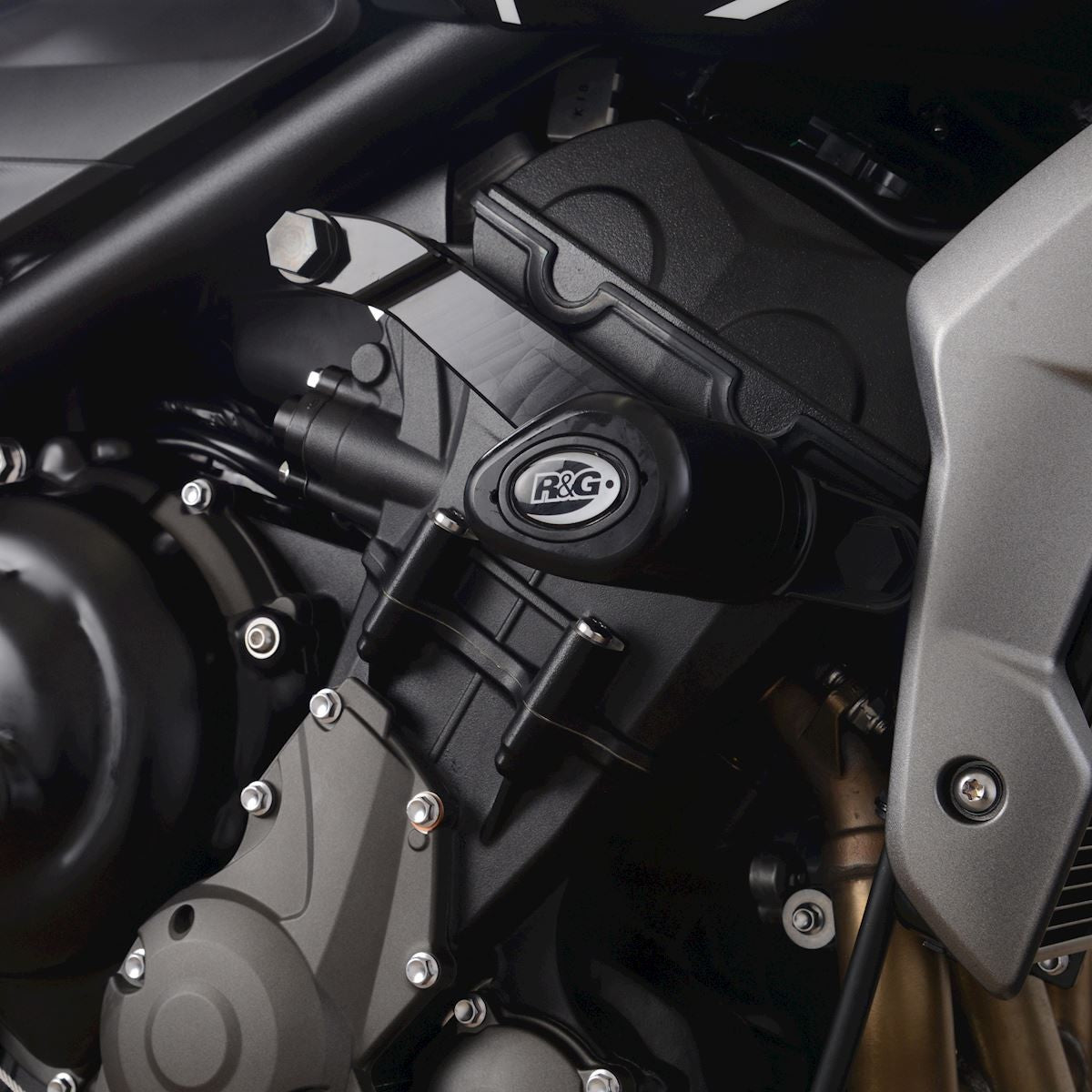 R&G Crash Protectors | Black | Triumph Trident 660 2021>2025