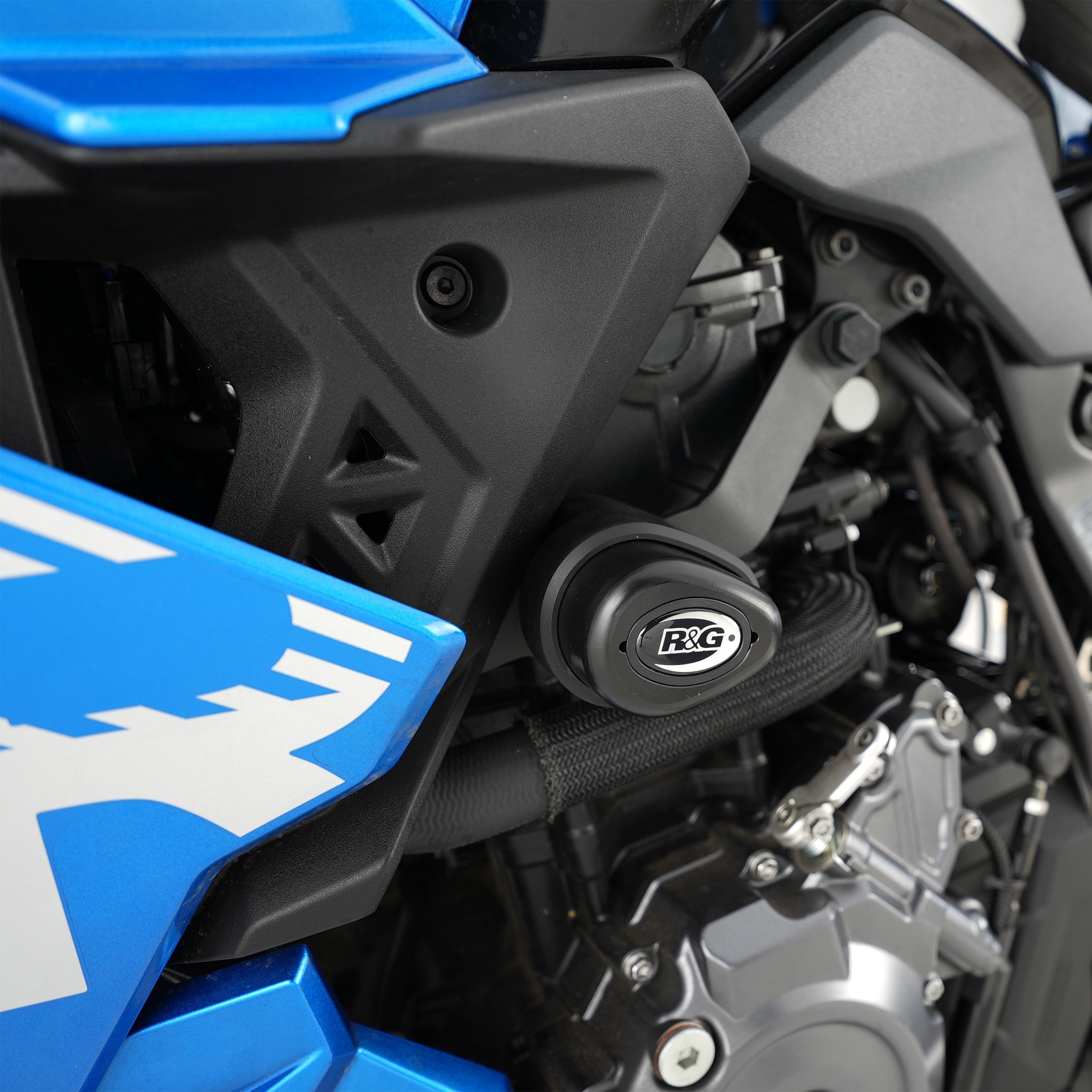 R&G Crash Protectors | Black | Suzuki GSX-8R 2024>Current - Pyramid Motorcycle Accessories