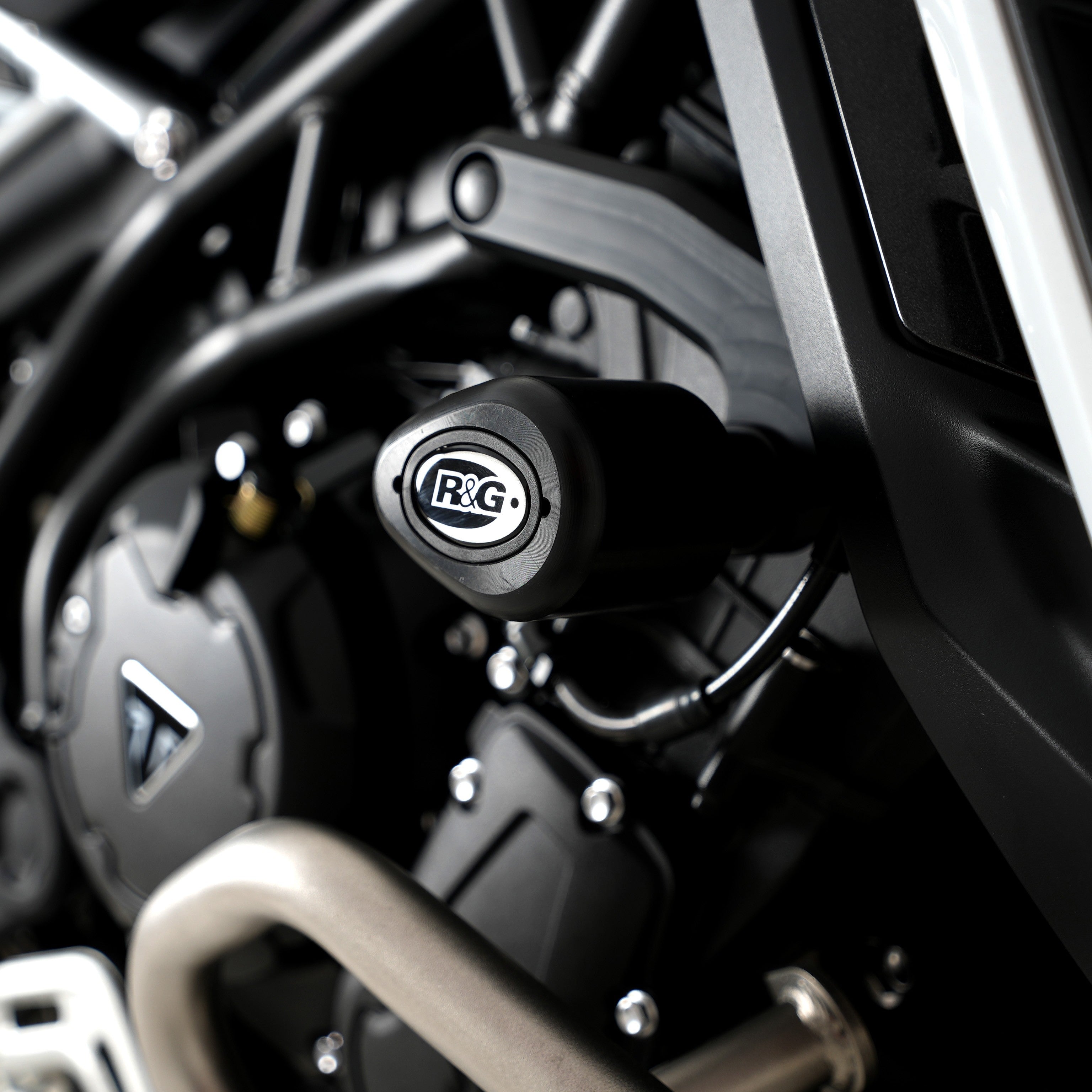 R&G Crash Protectors | Black | Triumph Tiger 900 / GT (PRO)'24- / Rally (PRO) '24- & Tiger 850 Sport '24- (NON-DRILL)