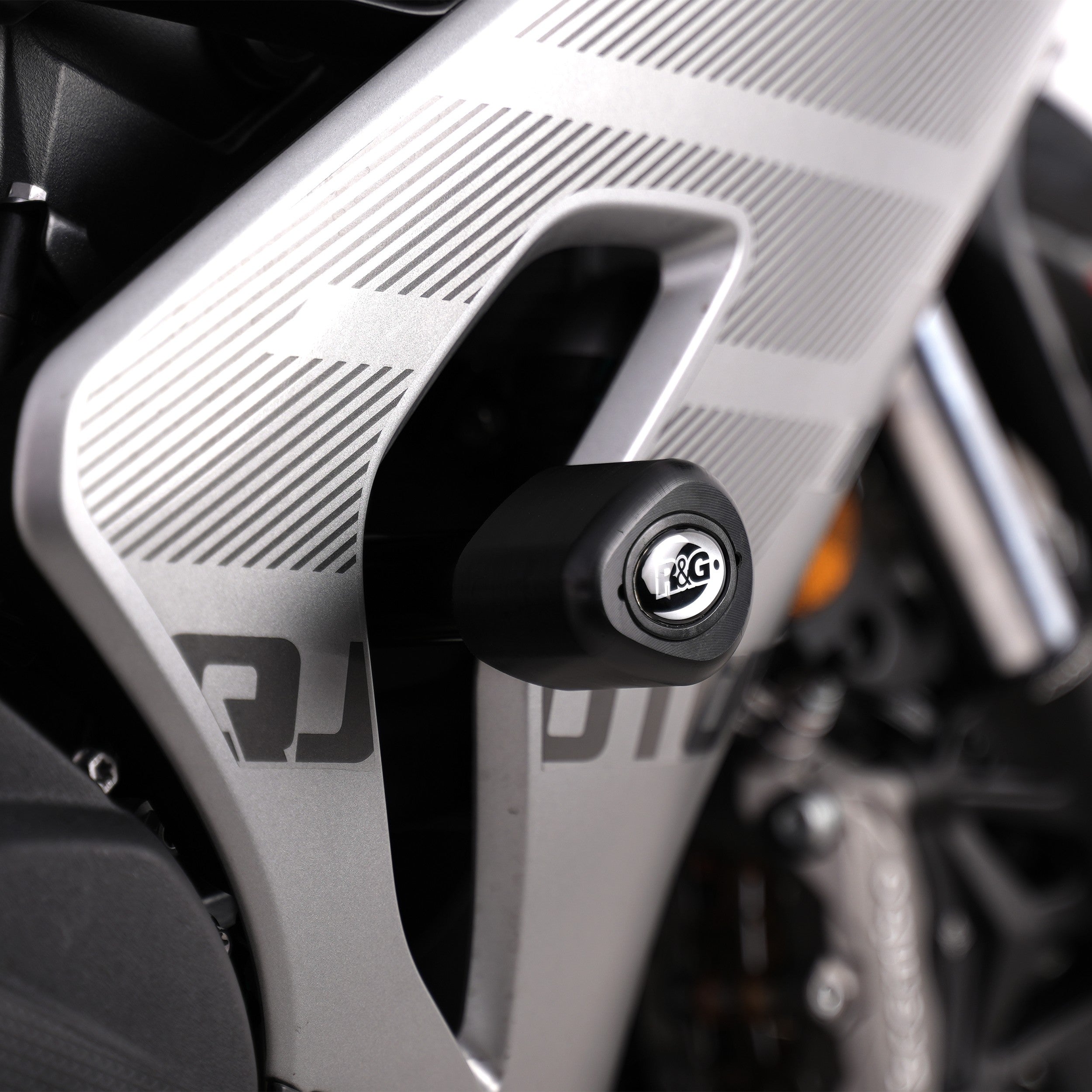 R&G Crash Protectors | Black | QJMotor SRK 800 RR 2025>Current