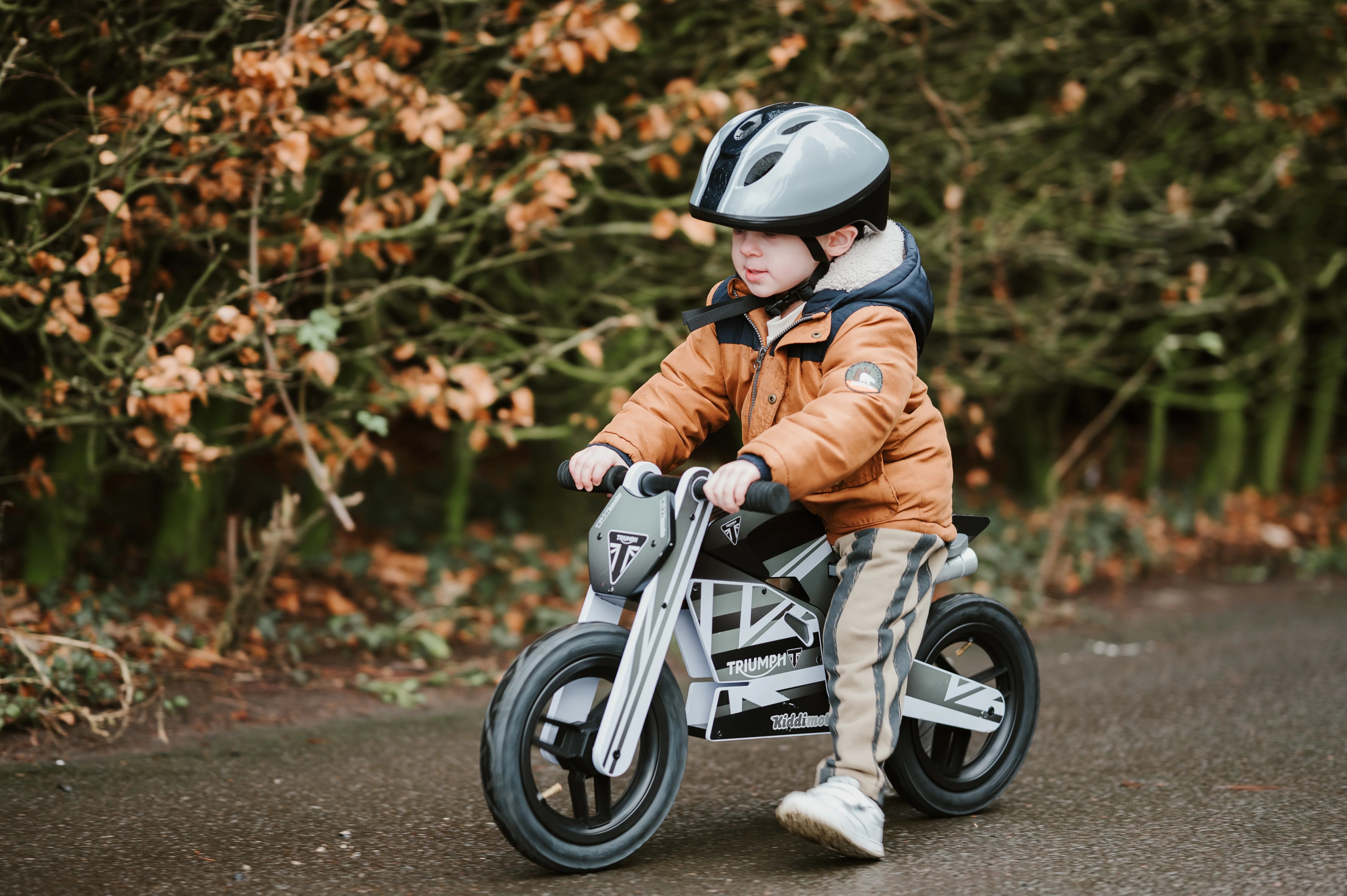 Kiddimoto Triumph Daytona 765 Balance Bike - Pyramid Motorcycle Accessories
