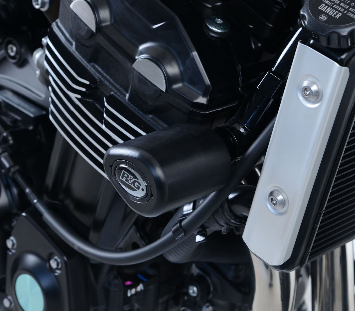 R&G Crash Protectors | Black | Kawasaki Z 900 RS 2018>Current