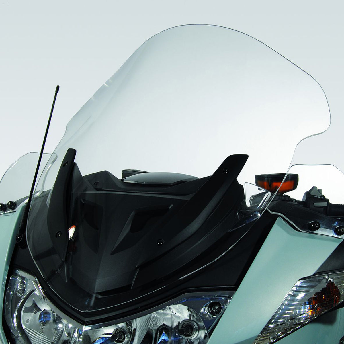 Isotta High Screen | Light Smoke | BMW R1200 RT 2010-06/2014 - Pyramid Motorcycle Accessories