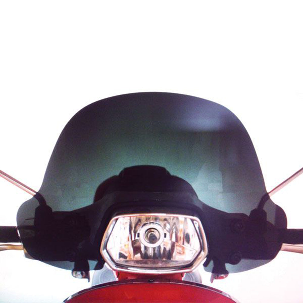 Isotta Fashion Screen | Dark Smoke | Vespa Sprint 150 2014-2024 - Pyramid Motorcycle Accessories