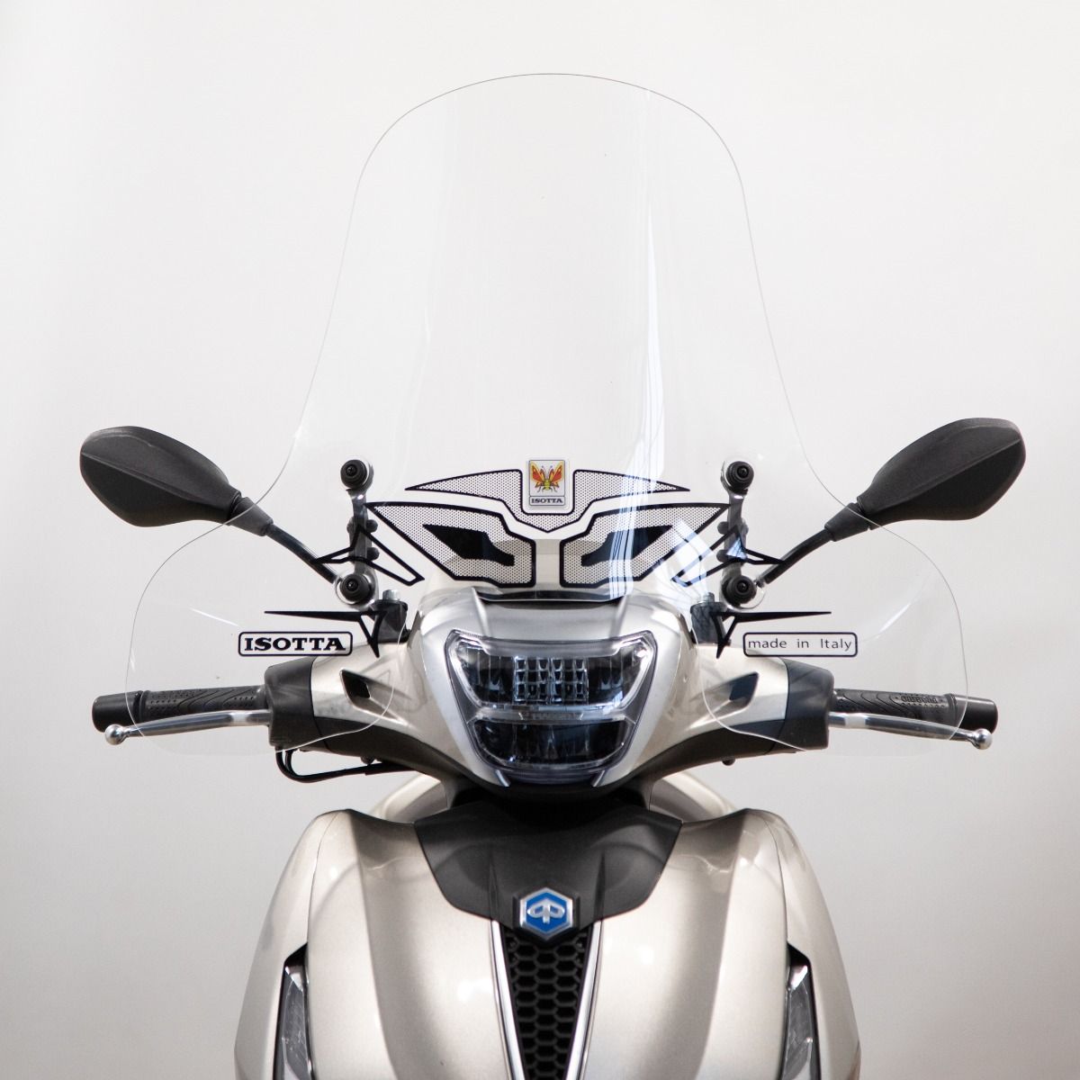 Isotta Medium Screen | Clear | Piaggio Beverly 300 - 400 HPE 2021 - 2022 - Pyramid Motorcycle Accessories