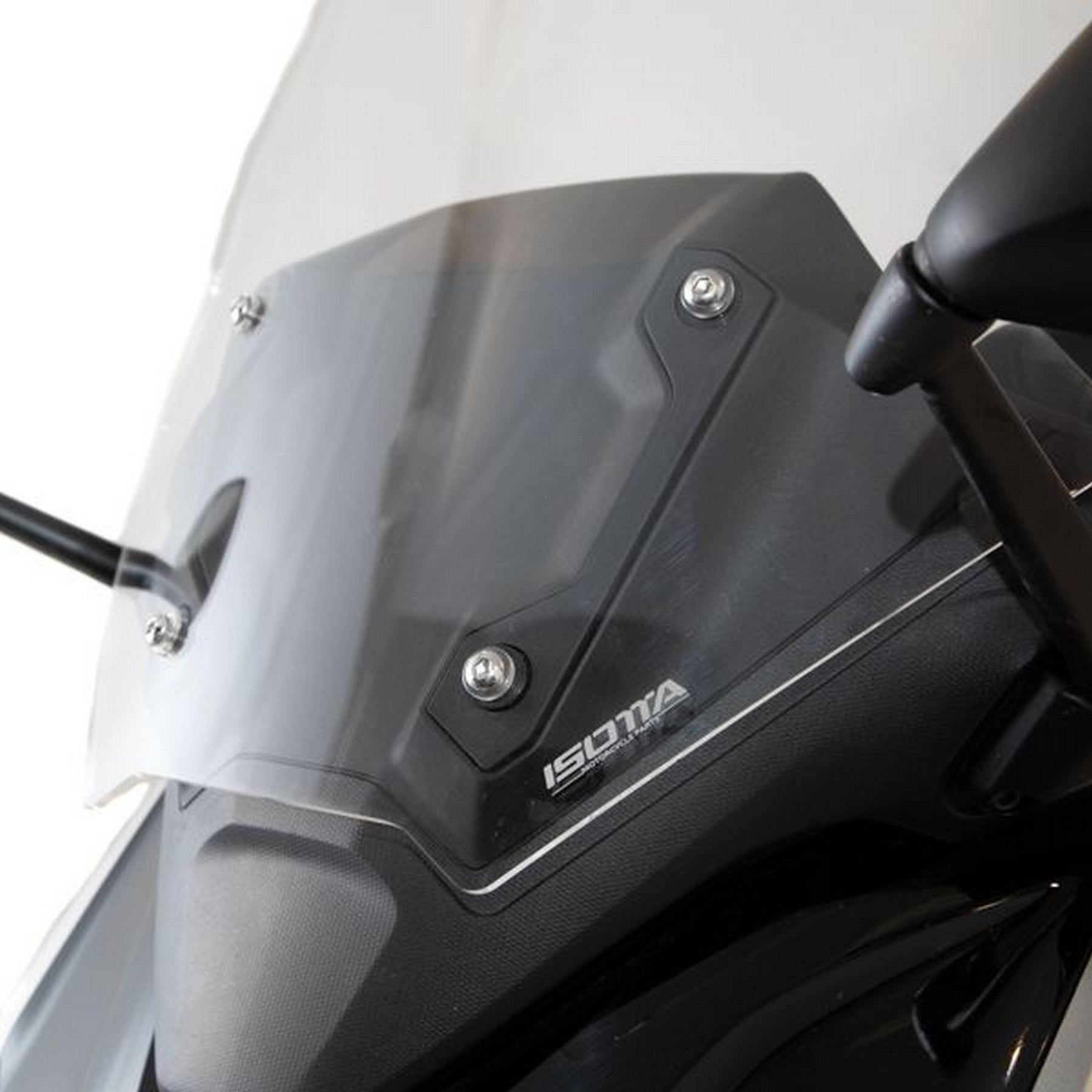 Isotta Medium Screen | Clear | Honda Forza 750 2021 - Pyramid Motorcycle Accessories