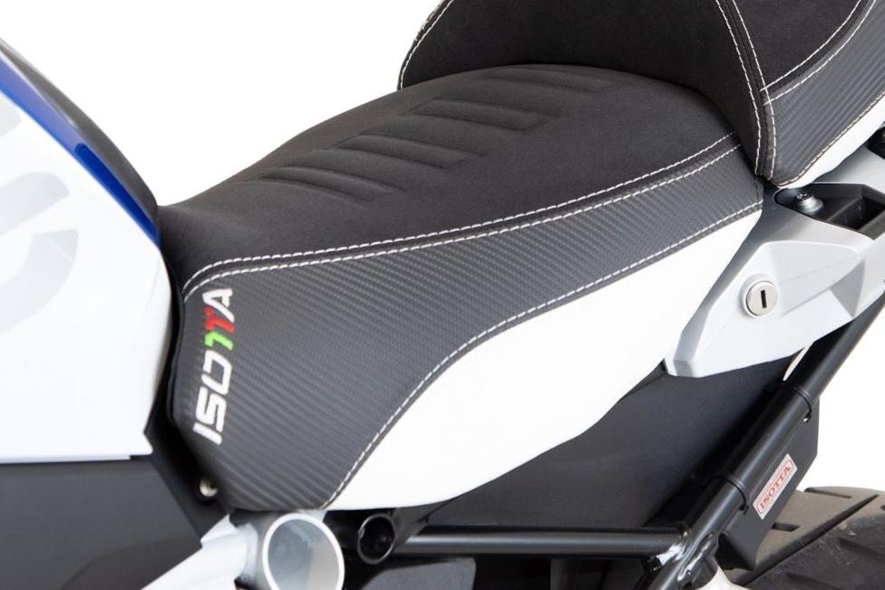 Isotta Comfort Riders Seat | Black/White/Red/Blue - HP | BMW R 1250 GS incl. Adventure 2019>2023 - Shop name