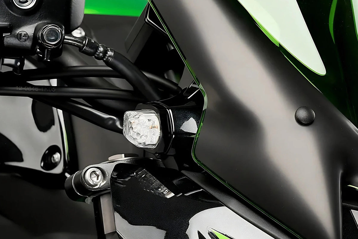 Puig Turn Lights Plate Supports Kit | Black | Kawasaki Z 900 2017>2026