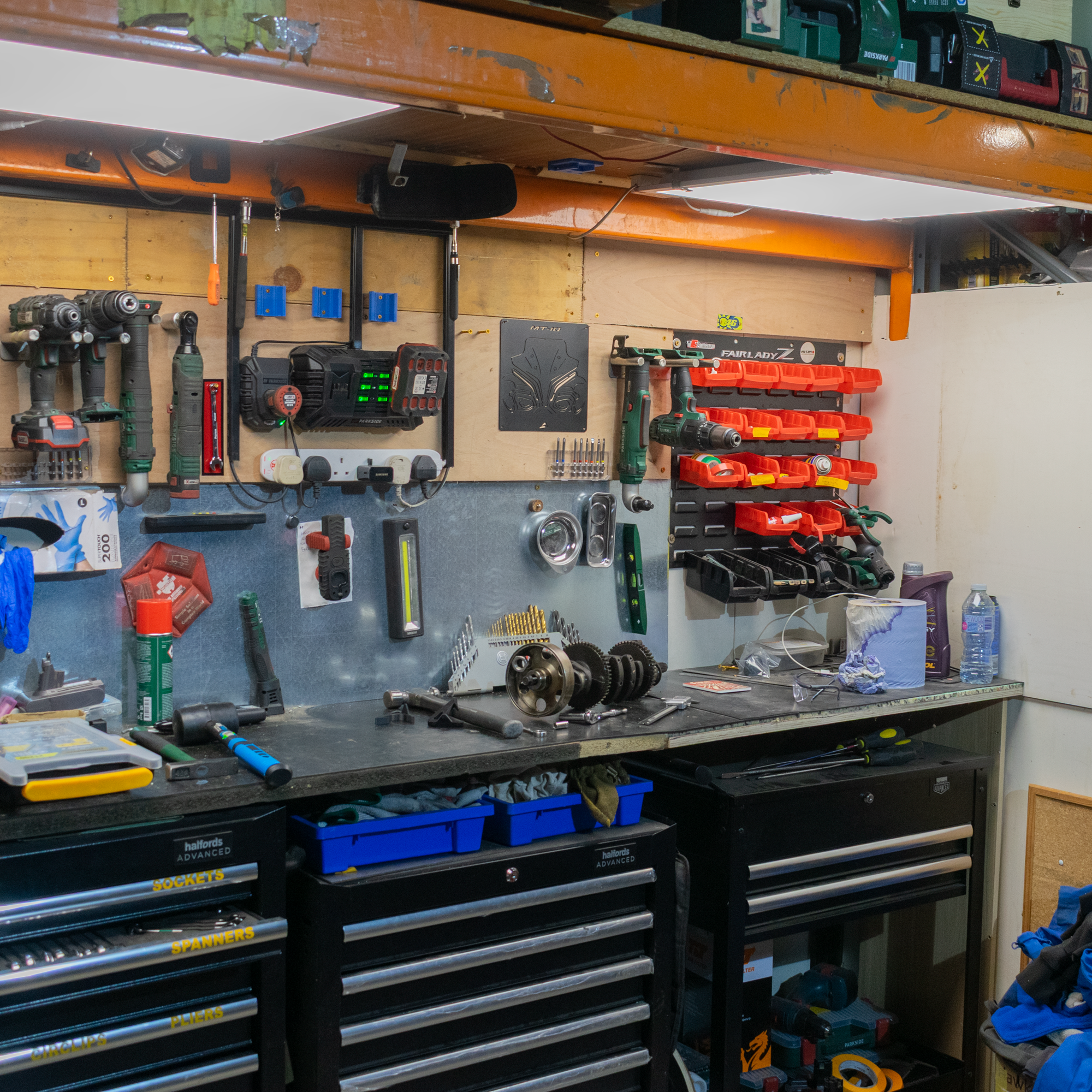 Pyramid Metal Plaque | Yamaha MT-10 Gen 2