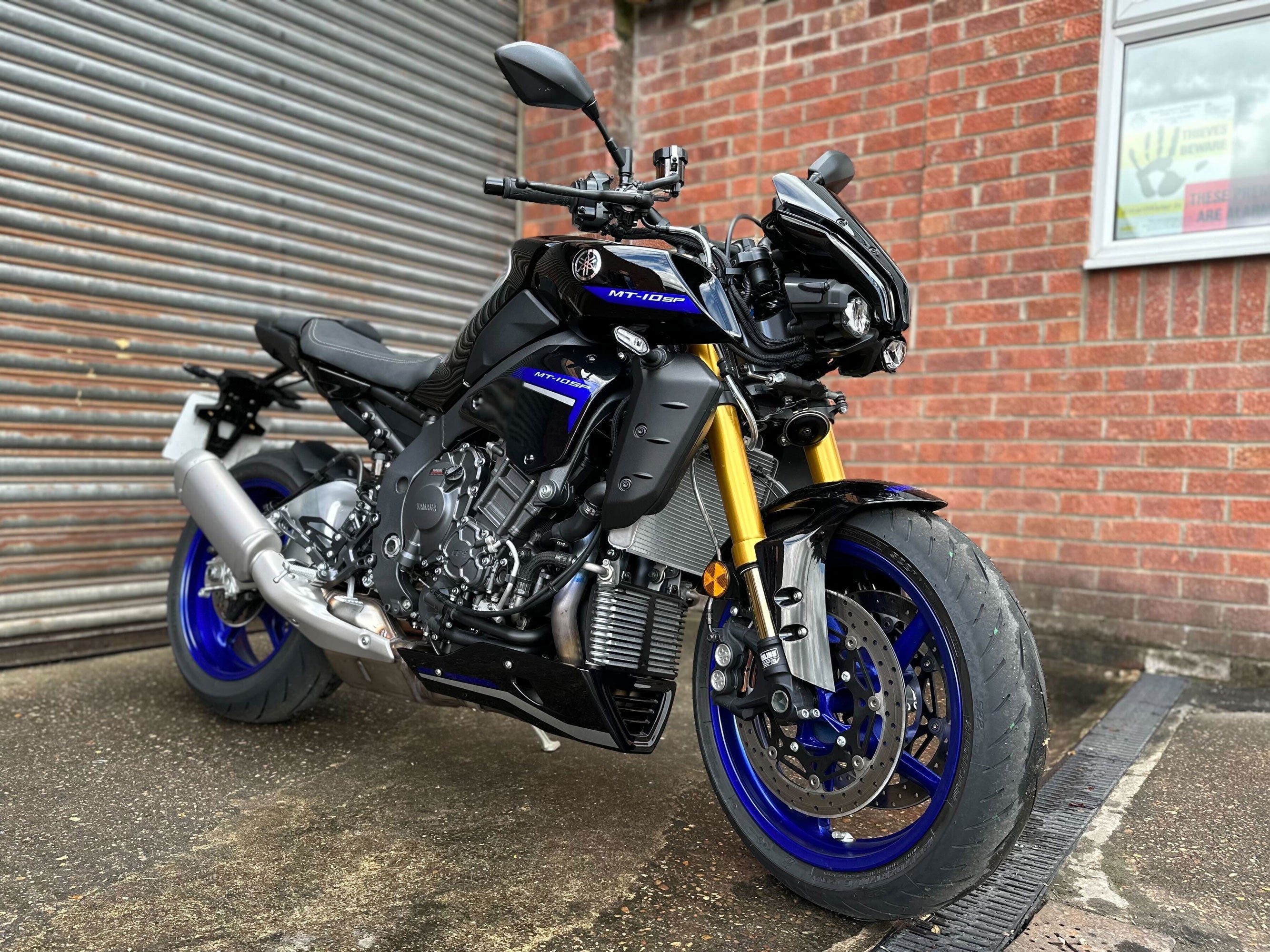 Pyramid Belly Pan | Unpainted | Yamaha MT-10 2016>Current - Pyramid Motorcycle Accessories