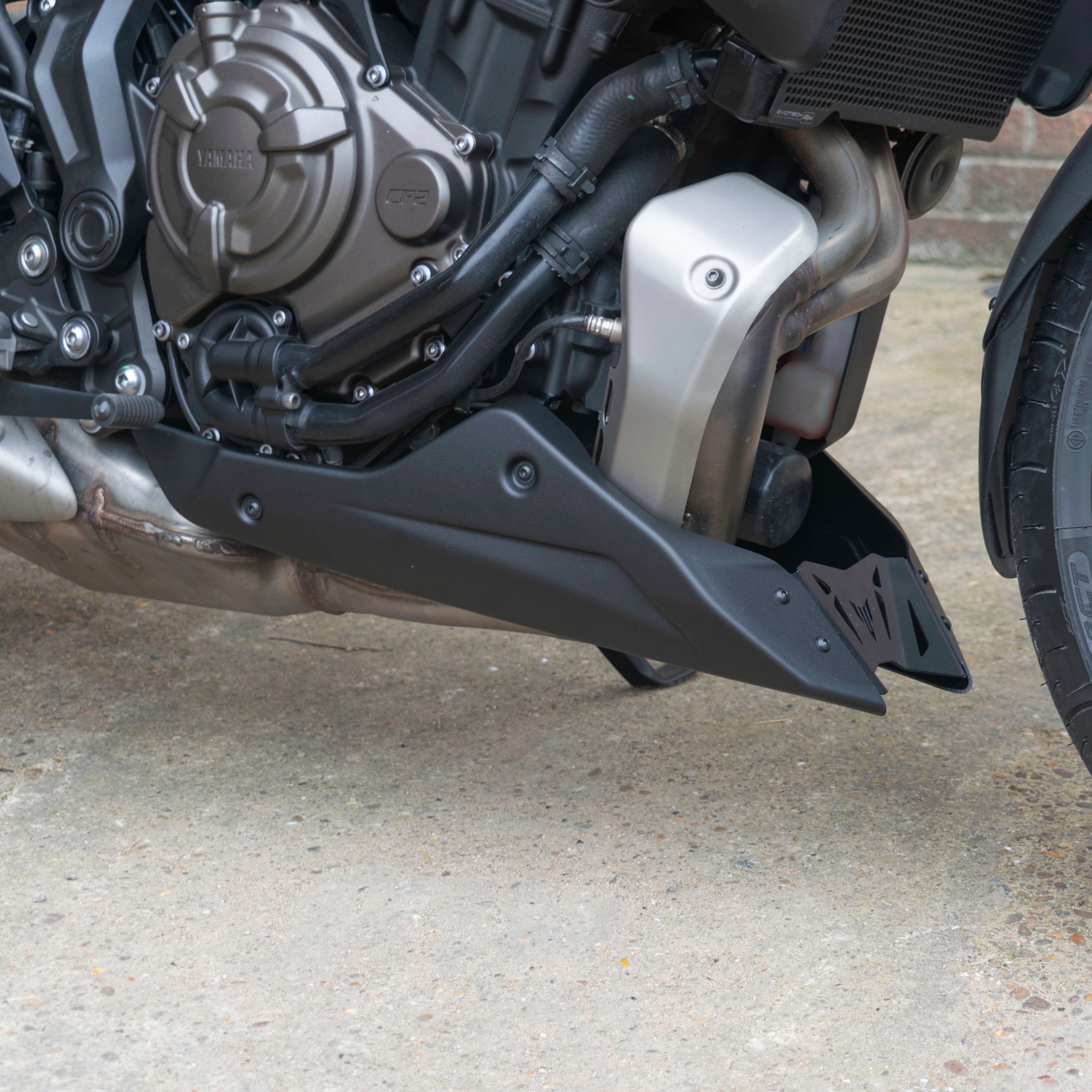 Pyramid Belly Pan | Matte Black | Yamaha Tracer 7 GT 2020>Current - Pyramid Motorcycle Accessories