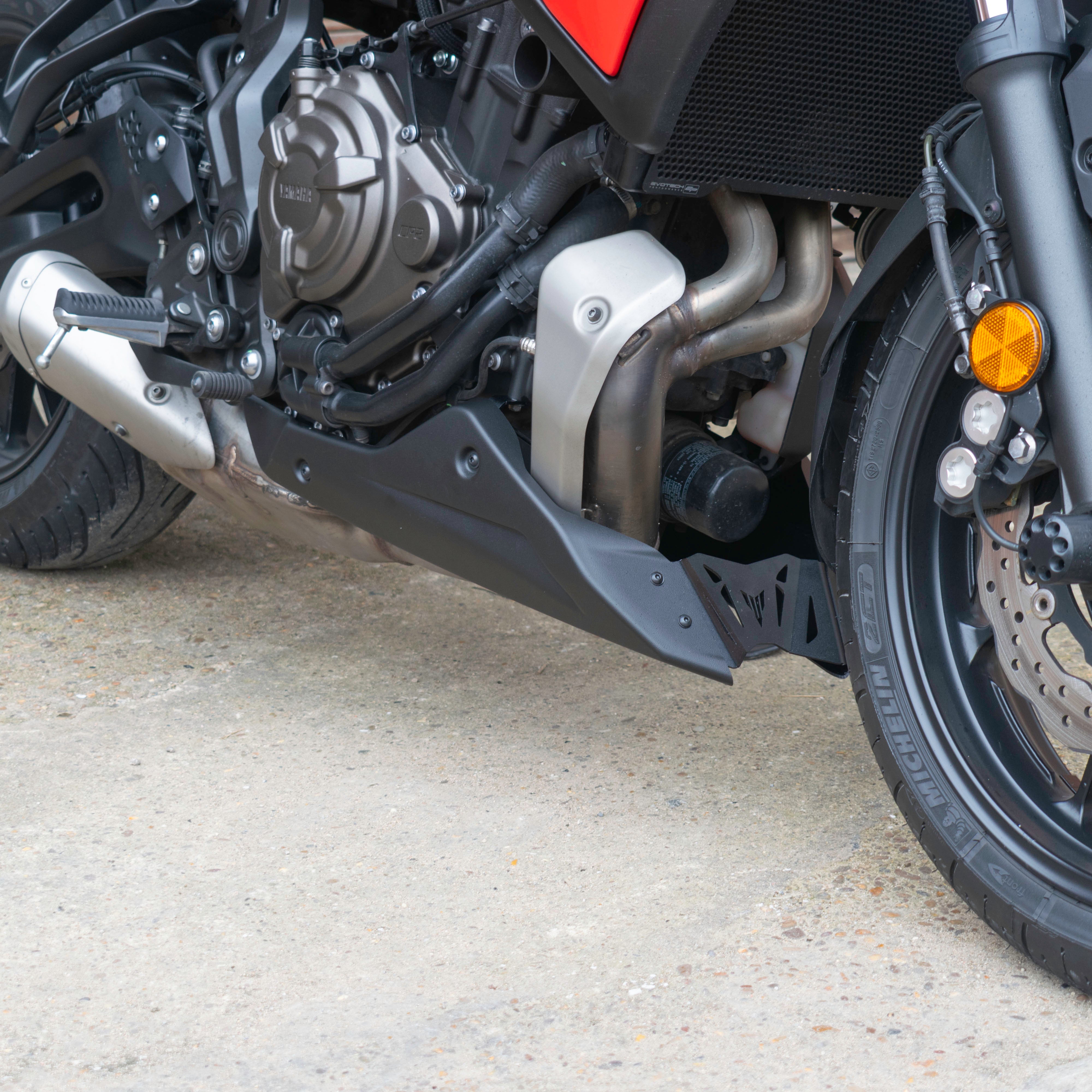 Pyramid Belly Pan | Matte Black | Yamaha Tracer 7 GT 2020>Current - Pyramid Motorcycle Accessories