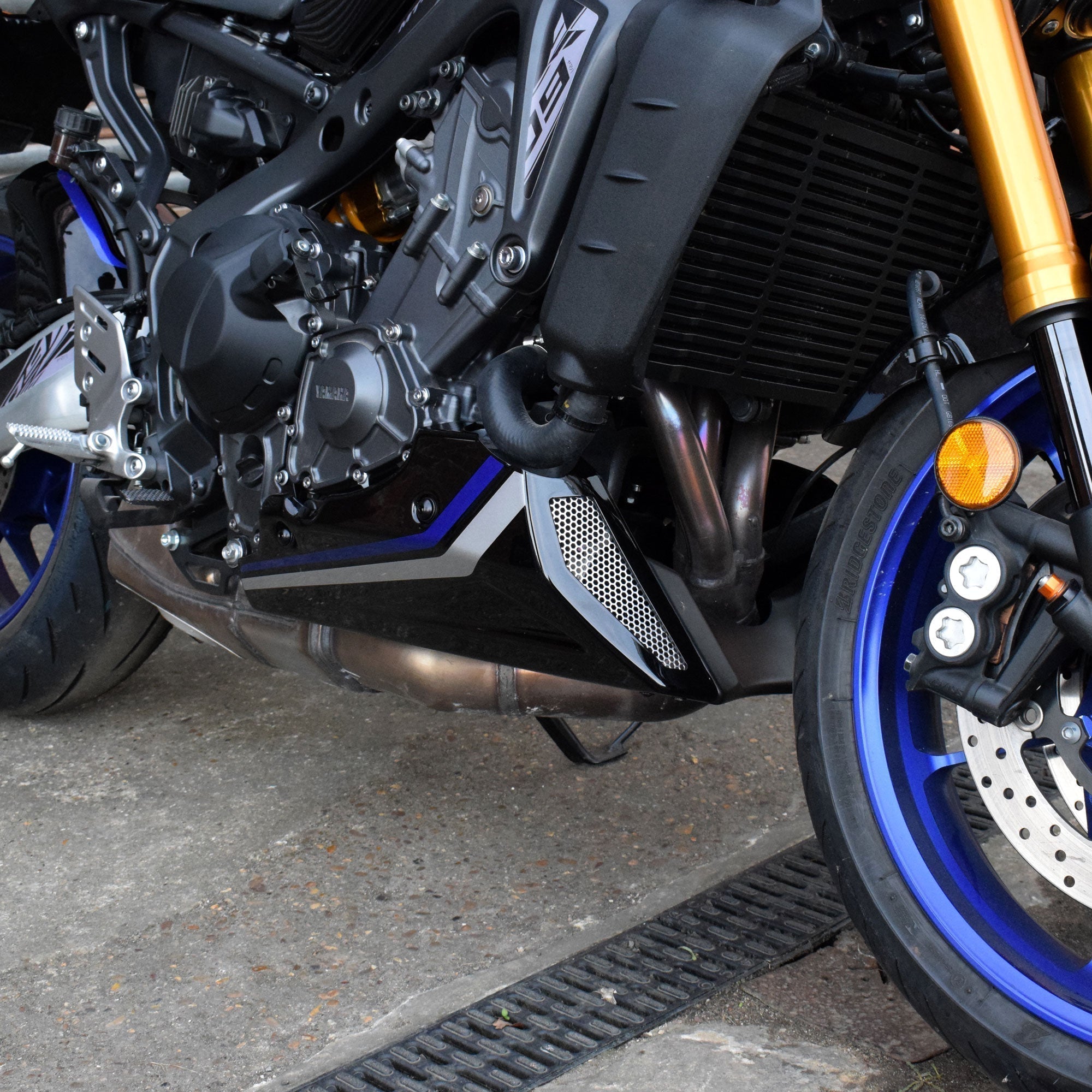 Pyramid Belly Pan | SP Colours | Yamaha MT-09 SP 2021>2023-Belly Pans-Pyramid Motorcycle Accessories