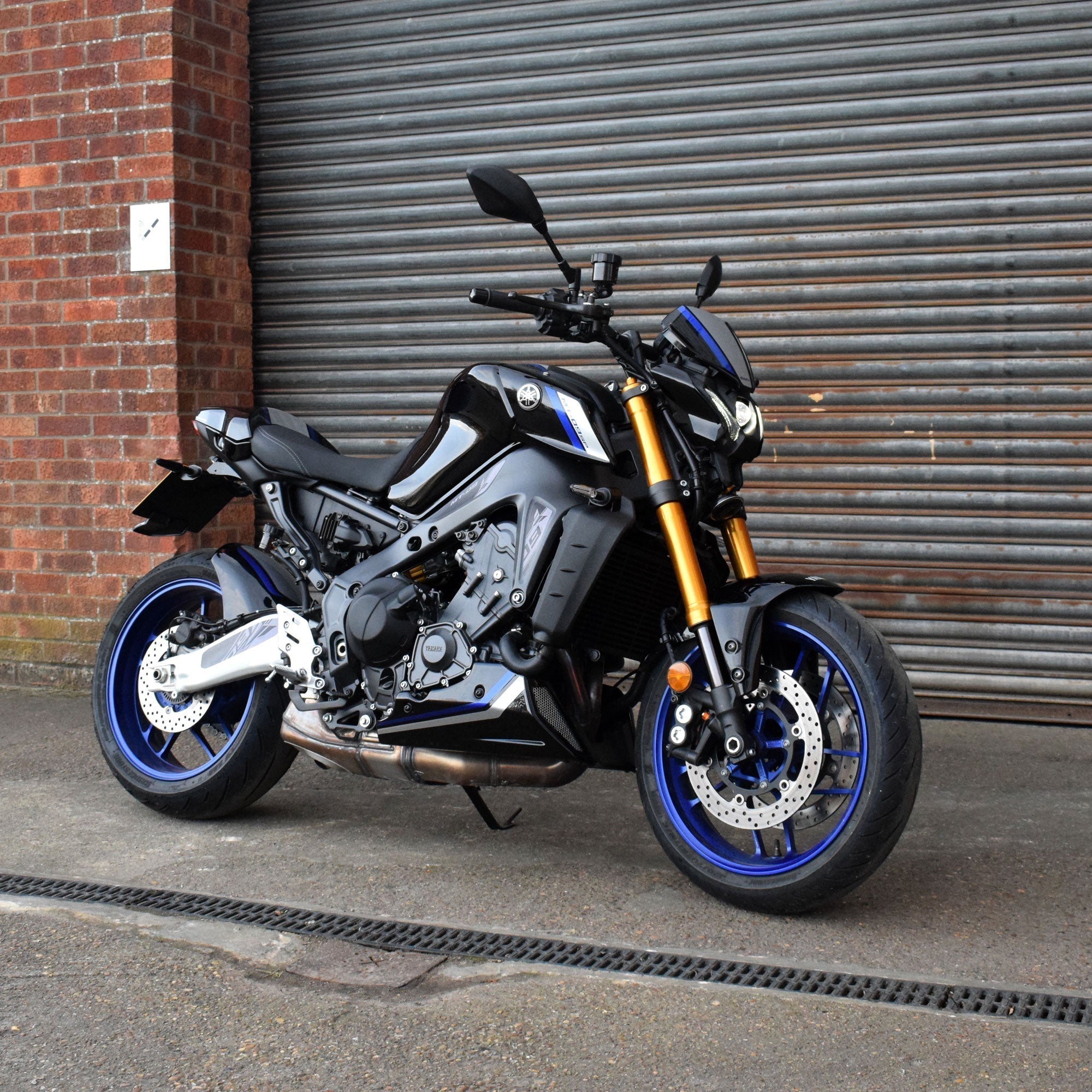 Pyramid Belly Pan | SP Colours | Yamaha MT-09 SP 2021>2023-Belly Pans-Pyramid Motorcycle Accessories