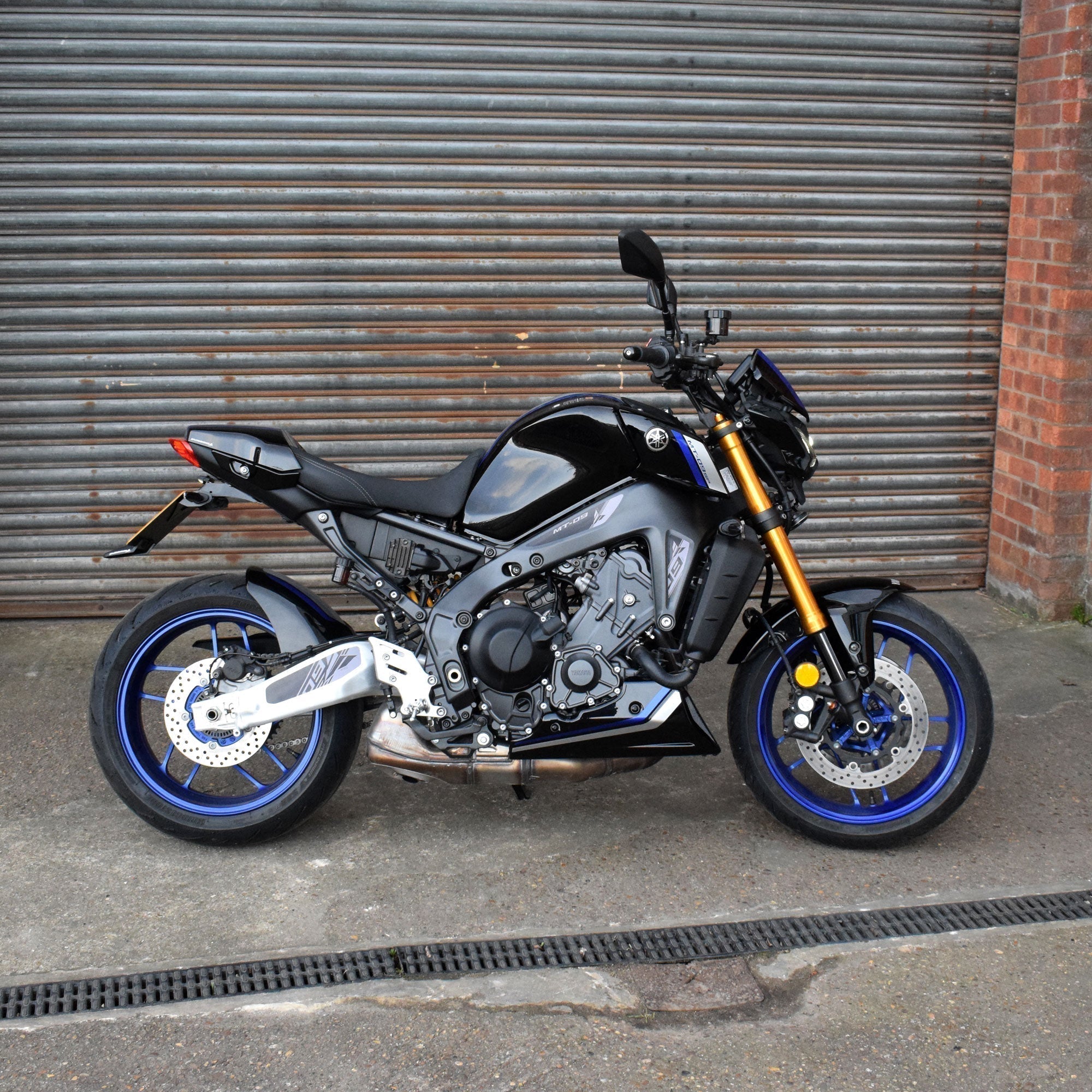 Pyramid Belly Pan | SP Colours | Yamaha MT-09 SP 2021>2023-Belly Pans-Pyramid Motorcycle Accessories