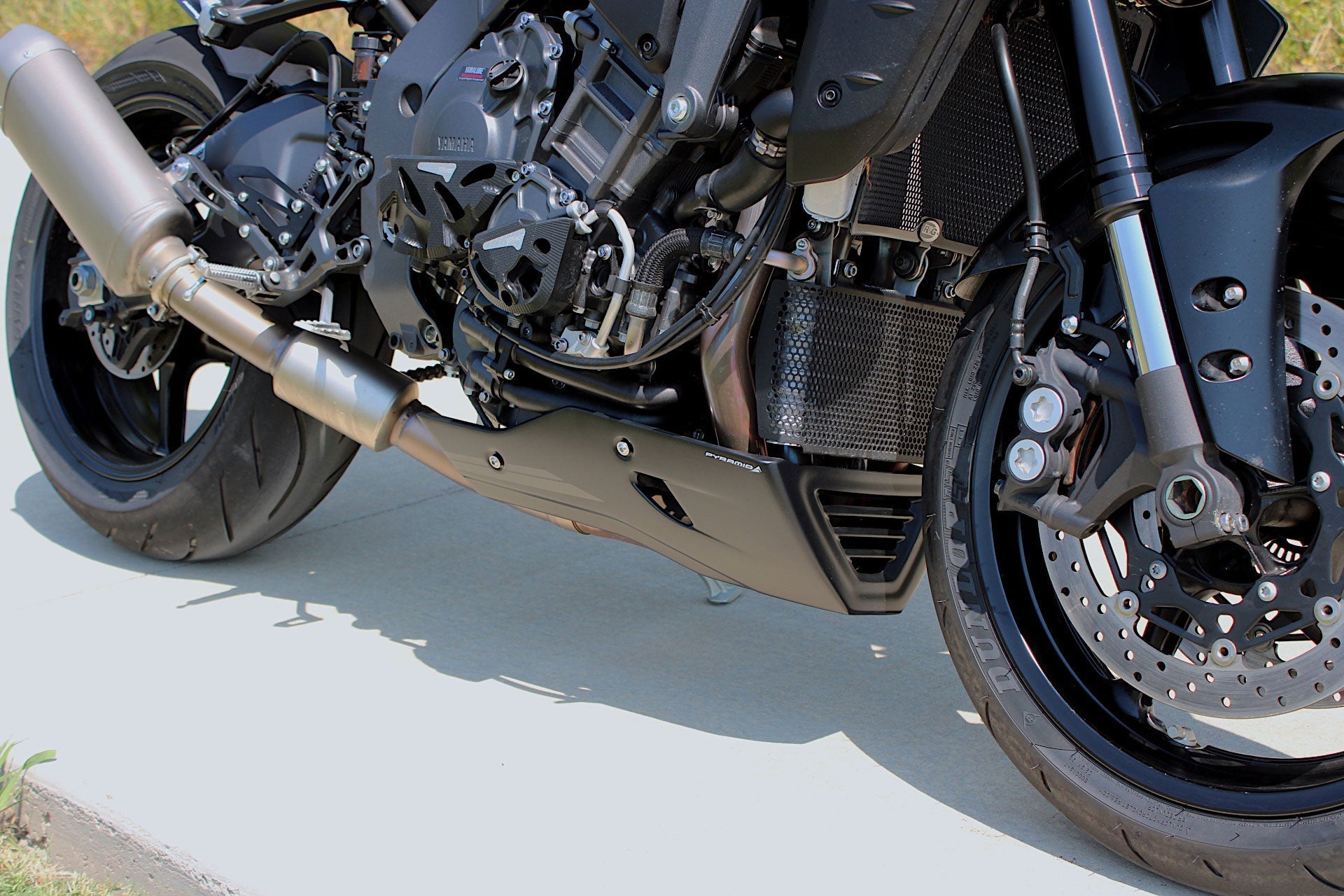 Pyramid Belly Pan | Tech Black Colours | Yamaha MT-10 2016>Current - Shop name