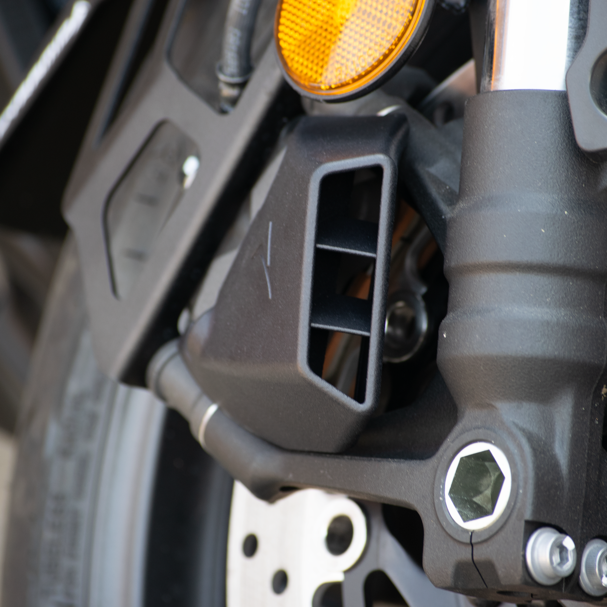 Pyramid Brake Duct Coolers | Matte Black | Honda CB1000 Hornet 2025>Current - Shop name